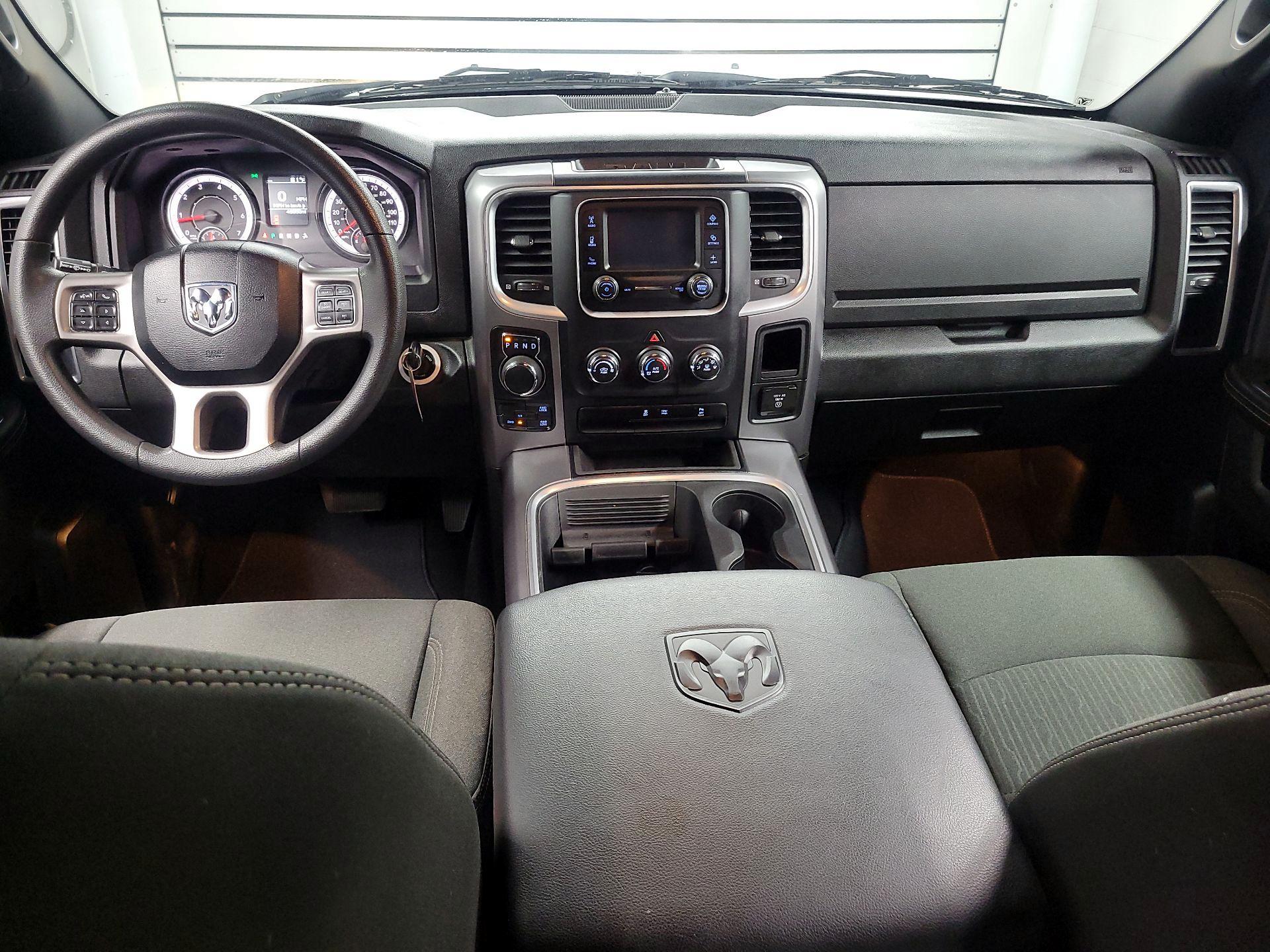 Thumbnail: 2023 RAM 1500 Classic - 9