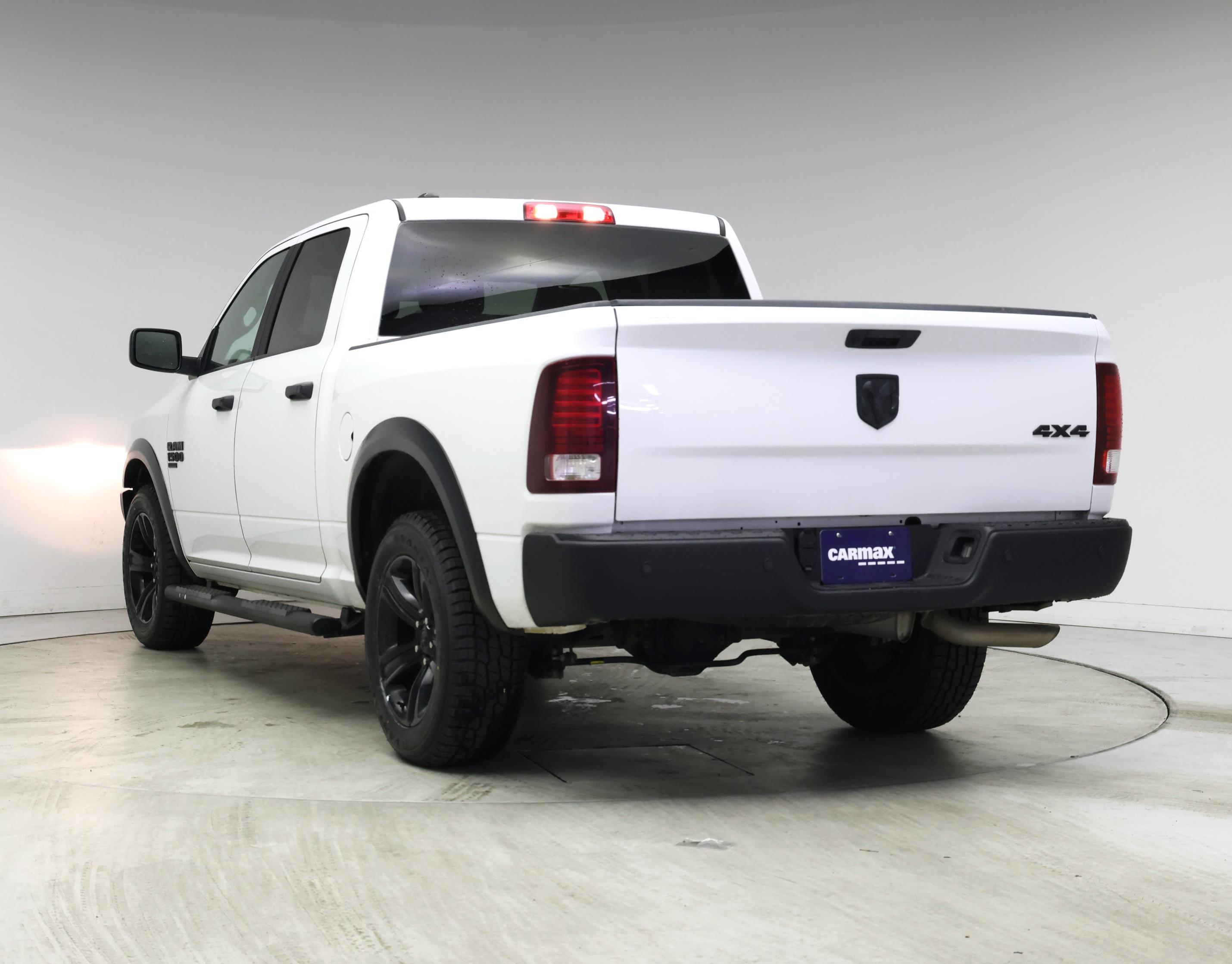 Thumbnail: 2023 RAM 1500 Classic - 2