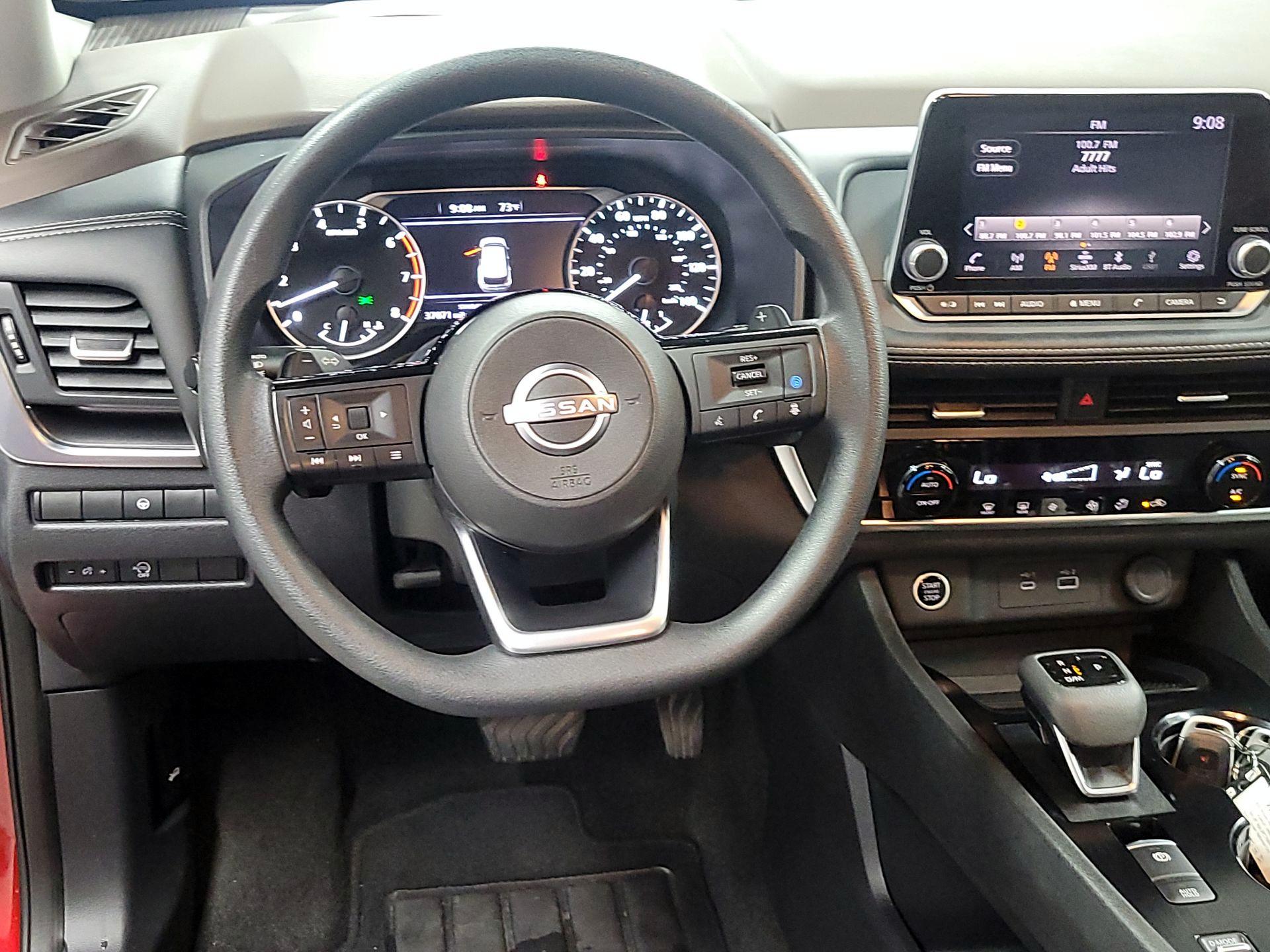 Thumbnail: 2023 Nissan Rogue - 10