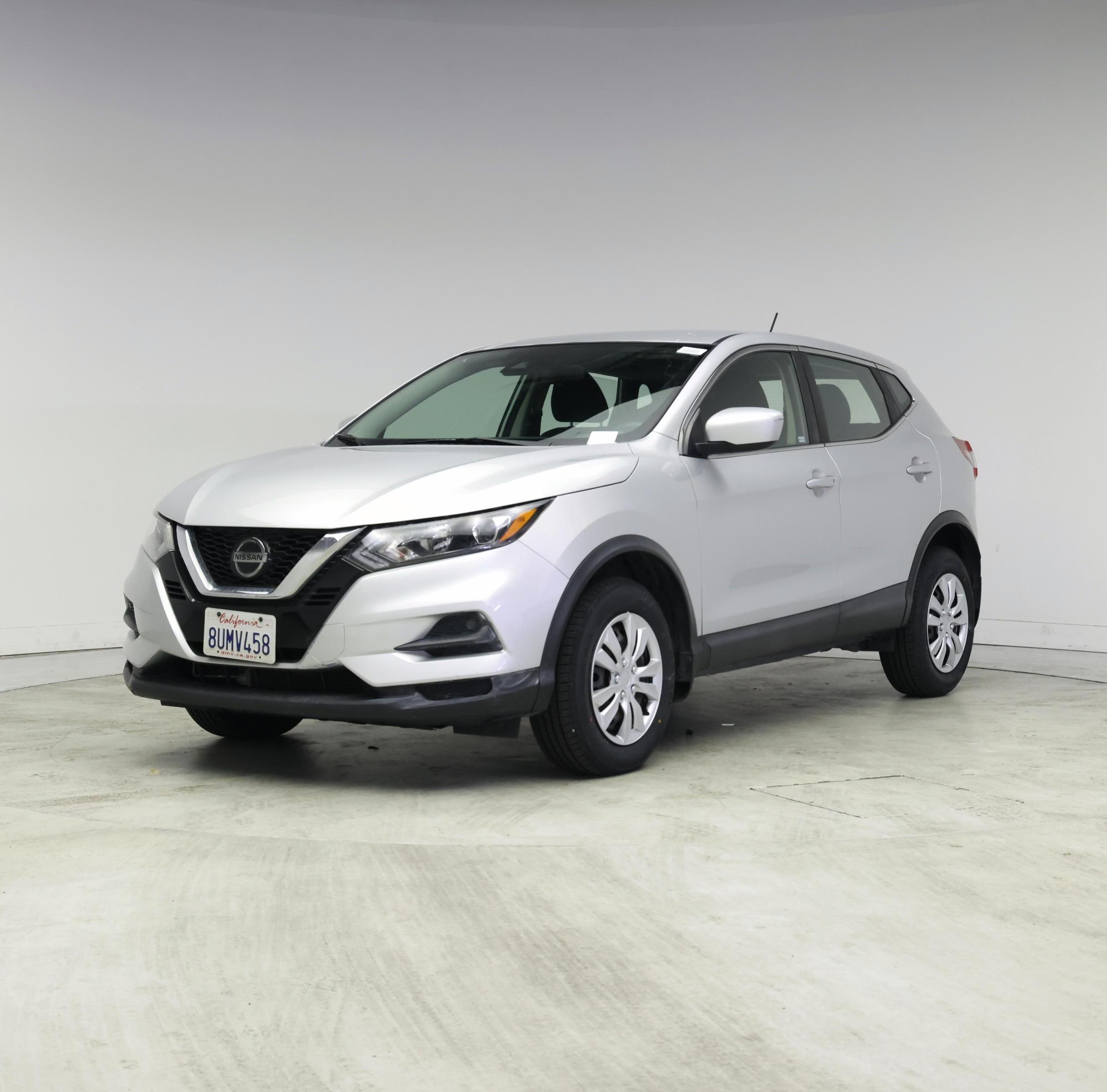 Thumbnail: 2020 Nissan Rogue Sport - 4