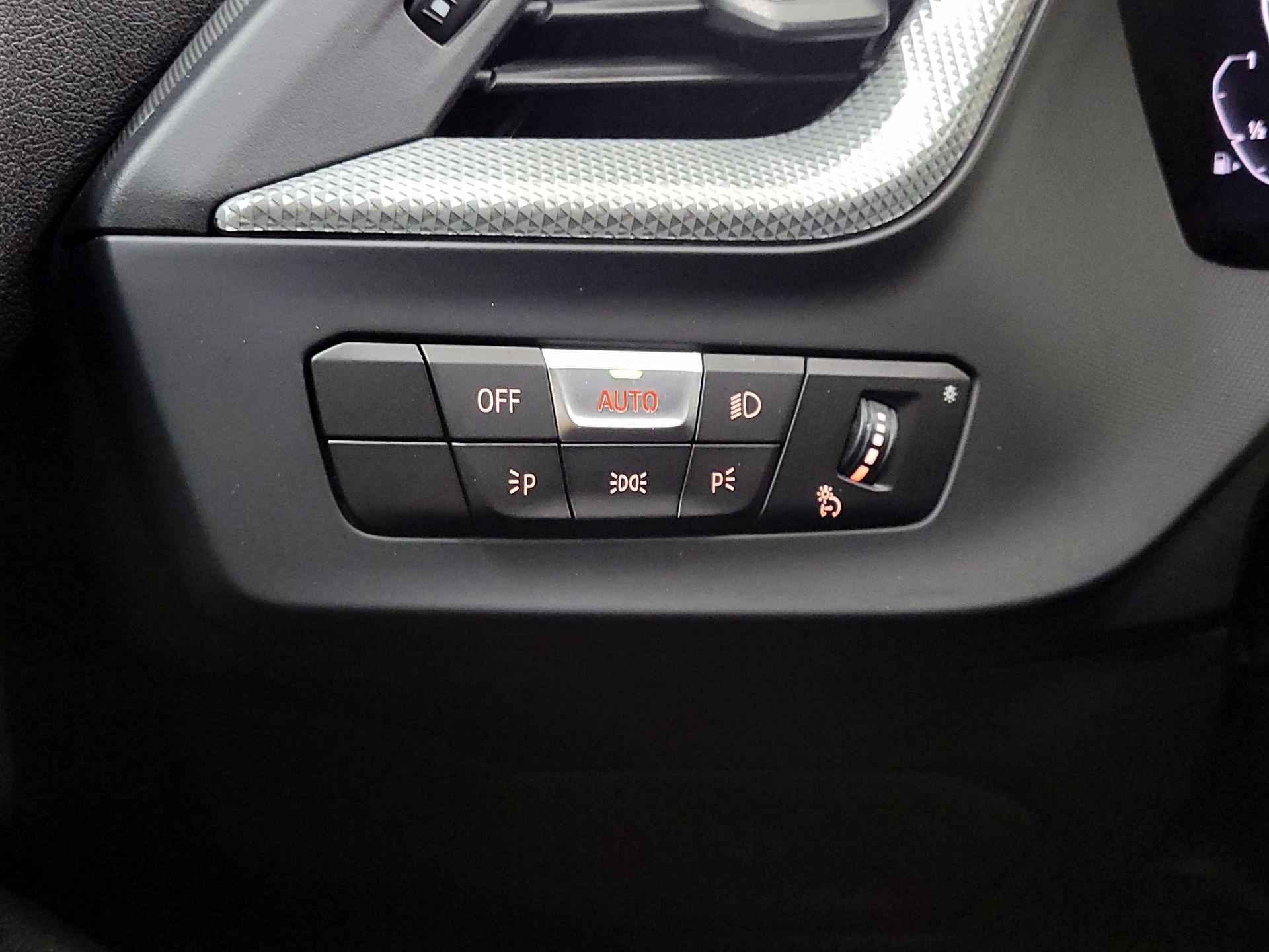 Thumbnail: 2024 BMW 2 Series - 13