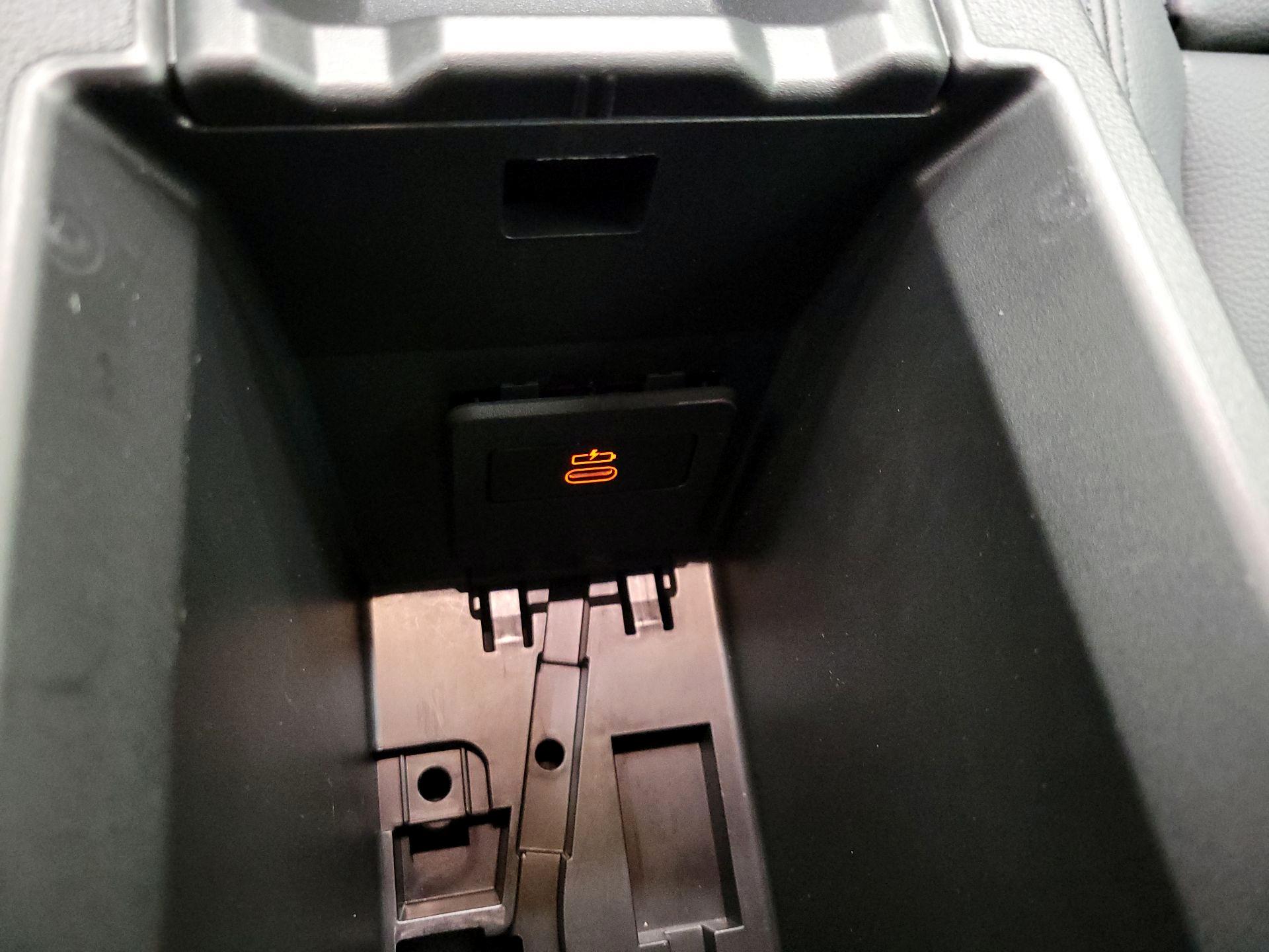 Thumbnail: 2024 BMW 2 Series - 19