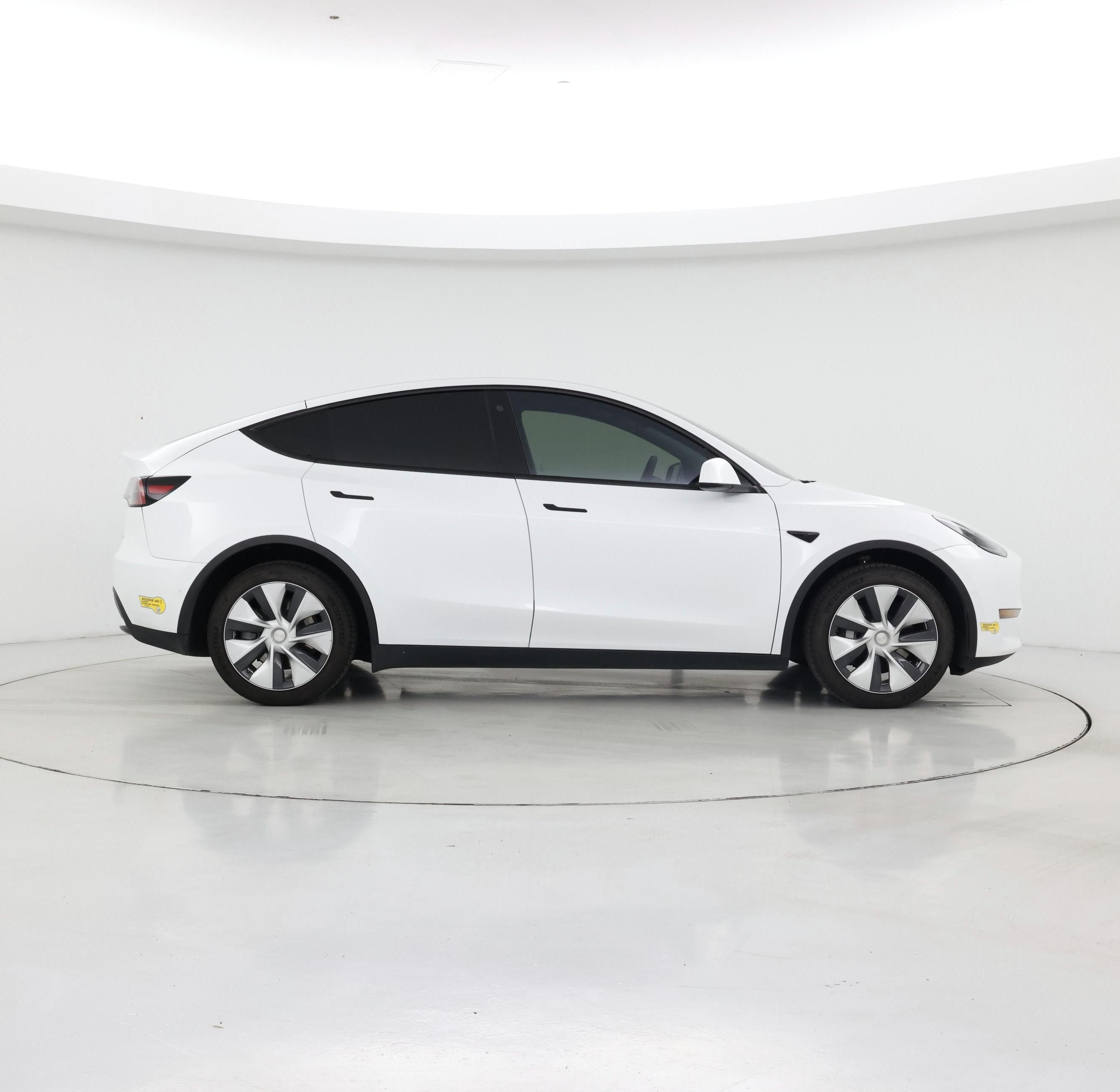Thumbnail: 2022 Tesla Model Y - 7