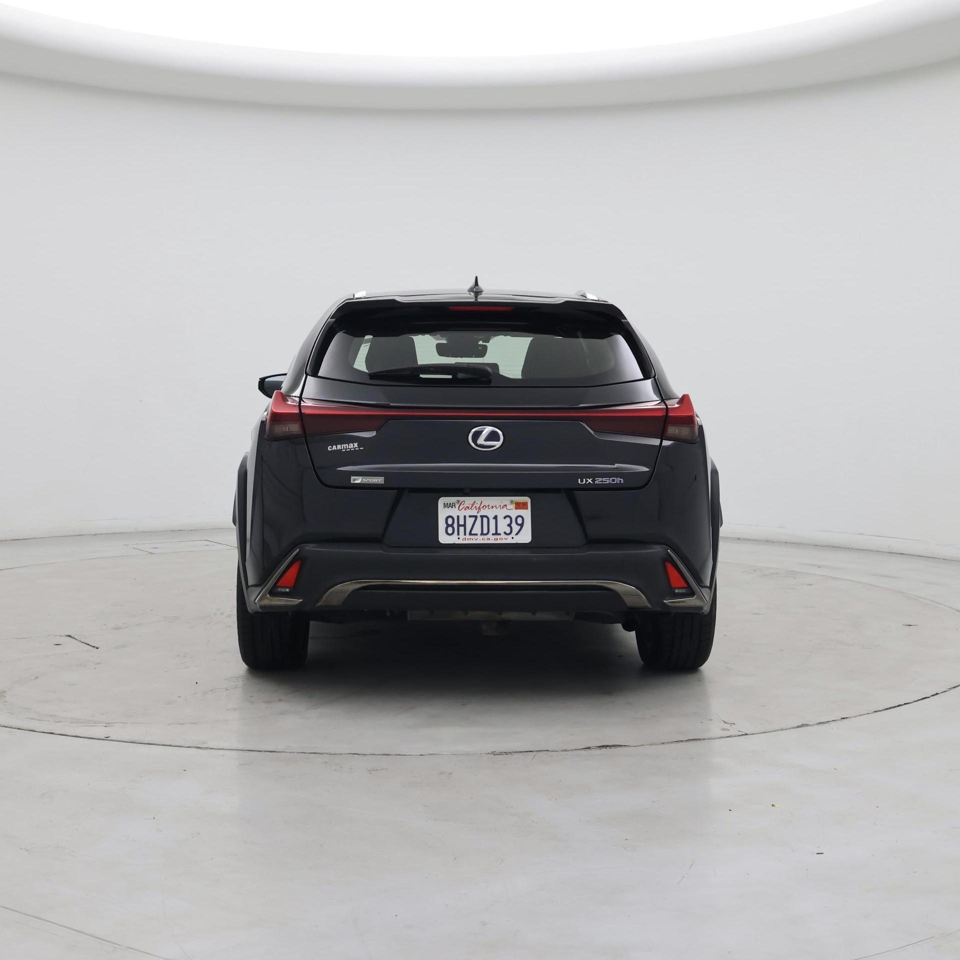 Thumbnail: 2019 Lexus UX - 6