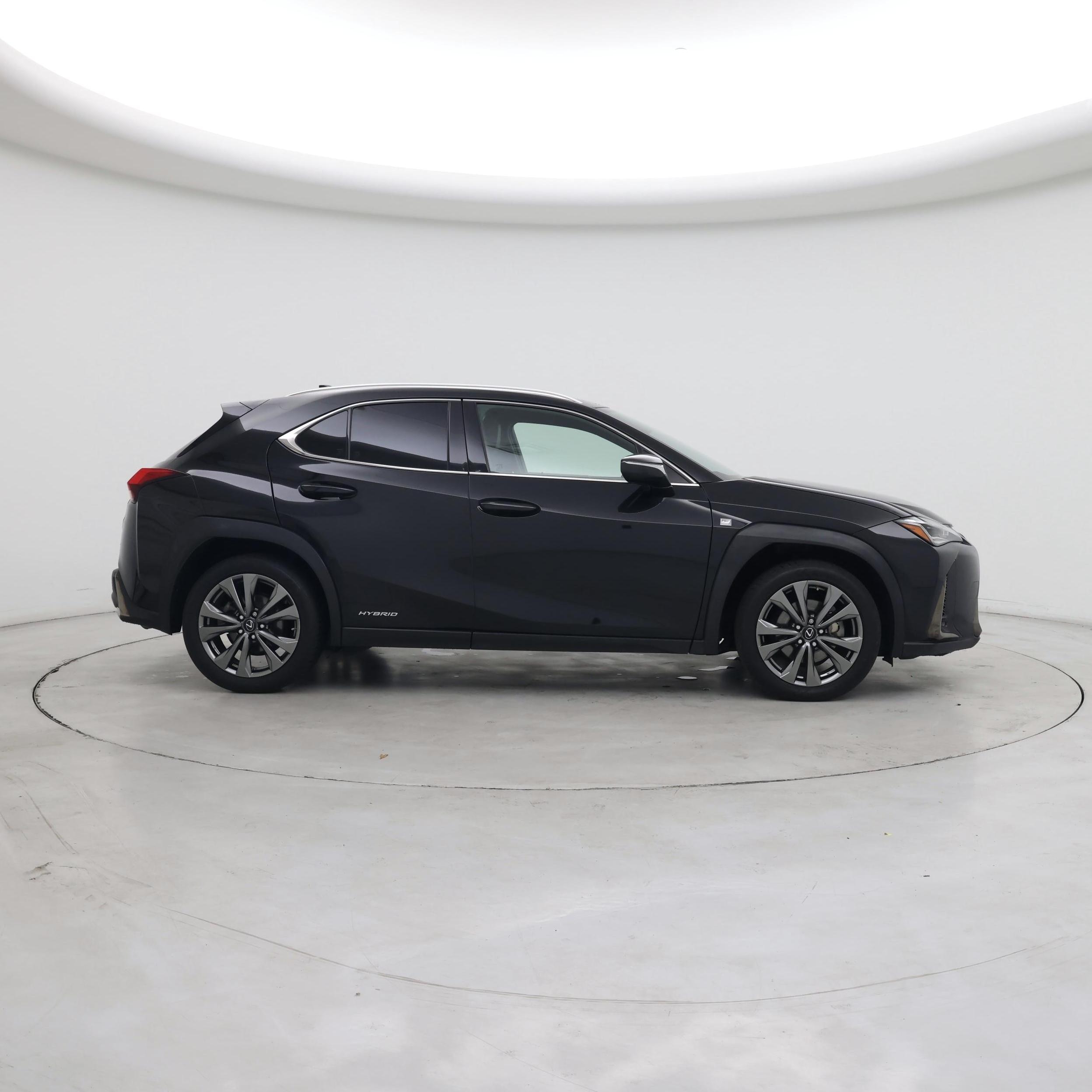 Thumbnail: 2019 Lexus UX - 7