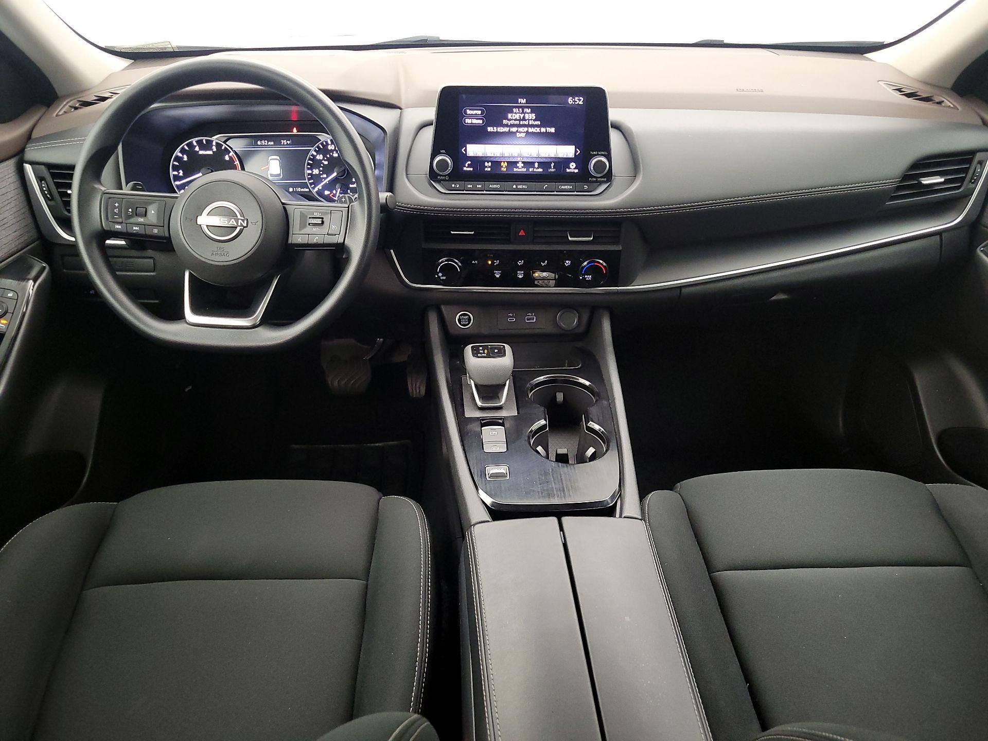Thumbnail: 2023 Nissan Rogue - 9