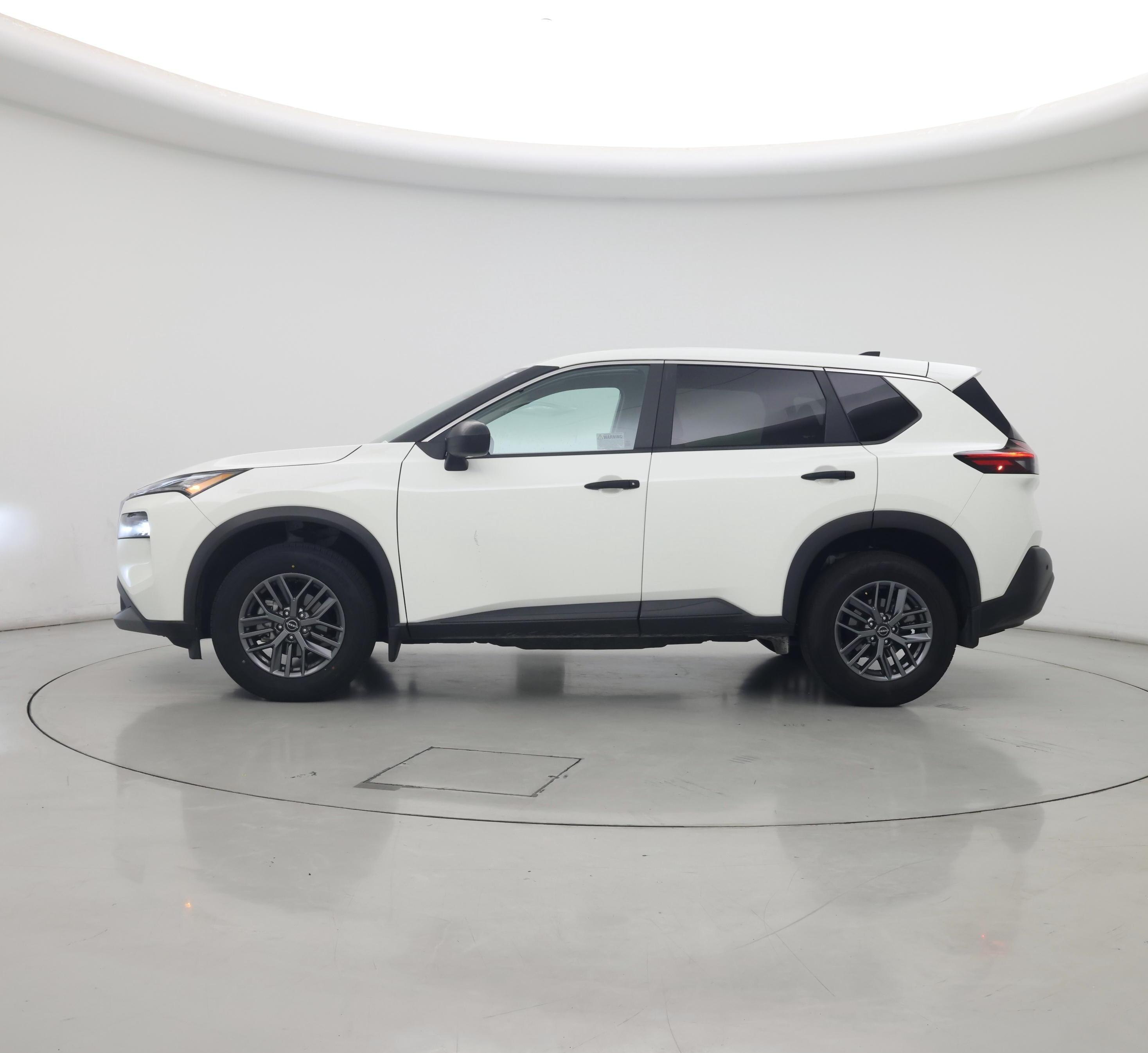 Thumbnail: 2023 Nissan Rogue - 3