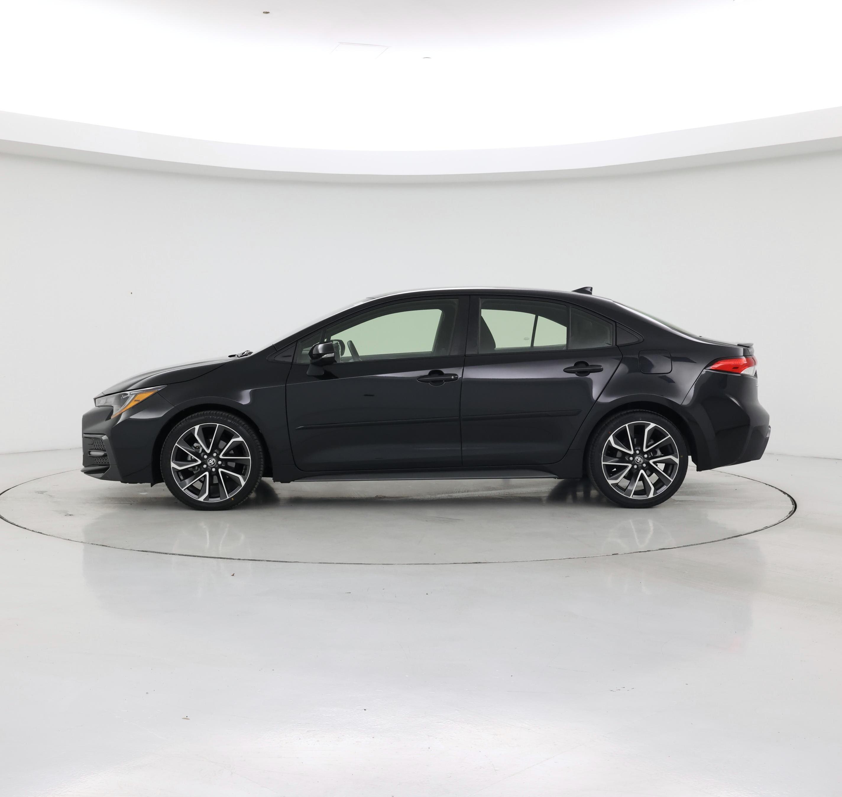 Thumbnail: 2022 Toyota Corolla - 3