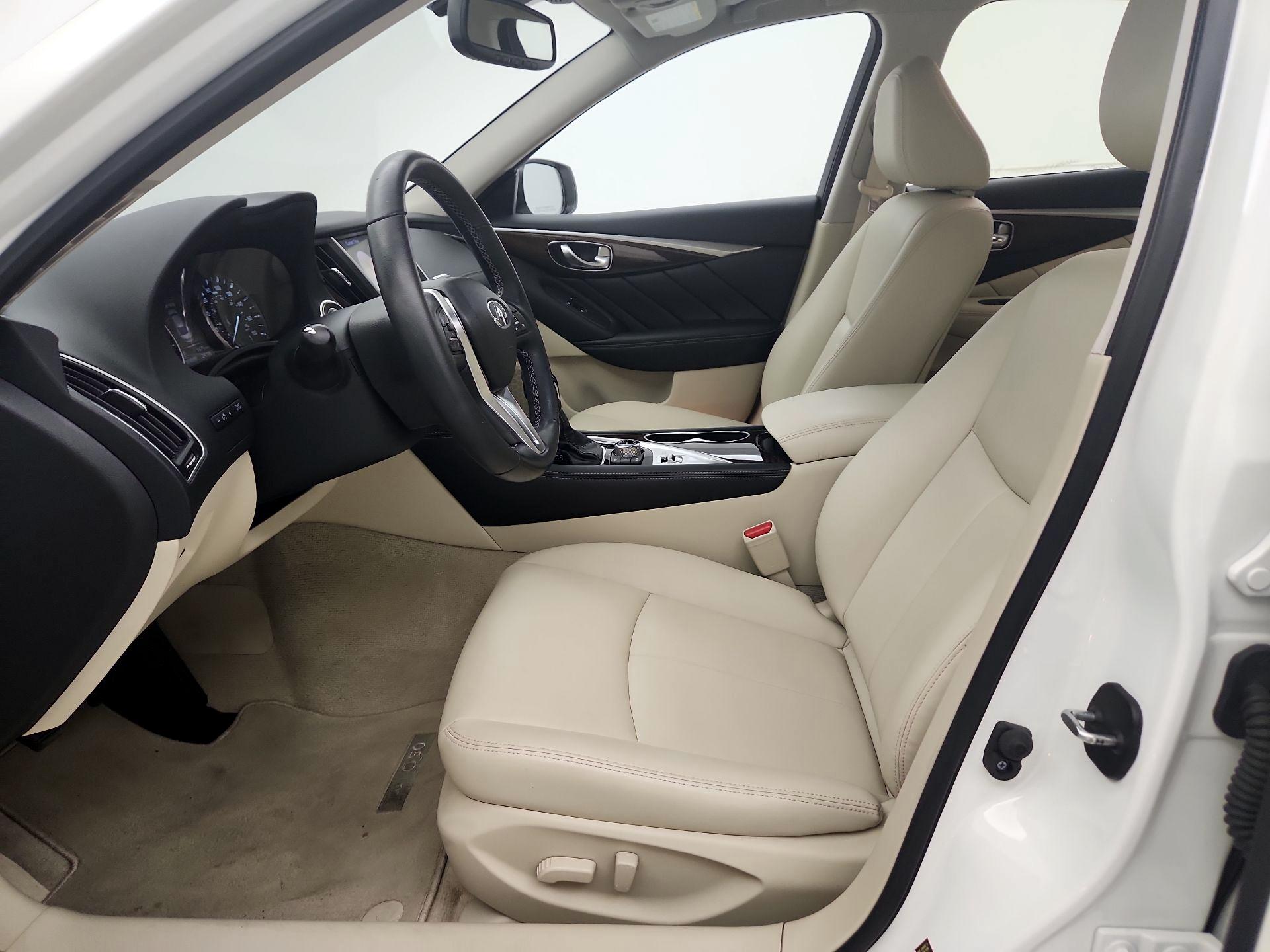 Thumbnail: 2019 INFINITI Q50 - 11