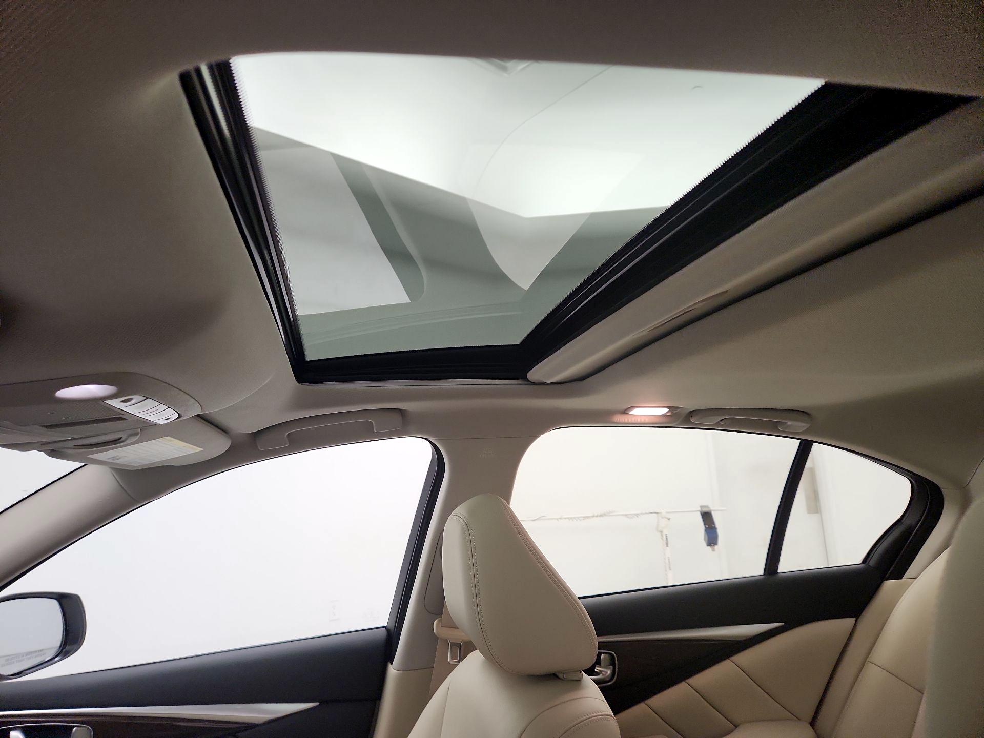 Thumbnail: 2019 INFINITI Q50 - 19