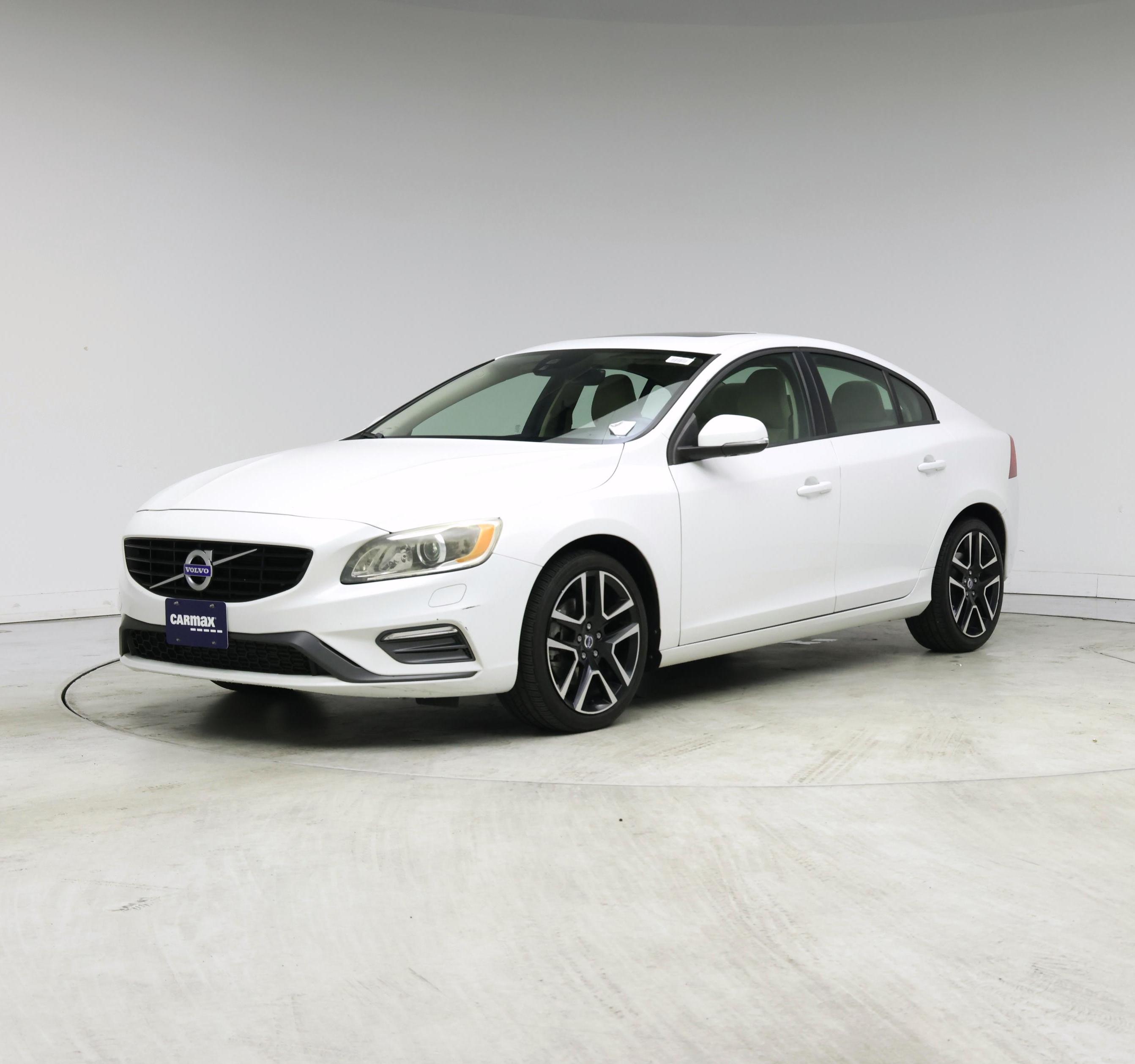Thumbnail: 2017 Volvo S60 - 4