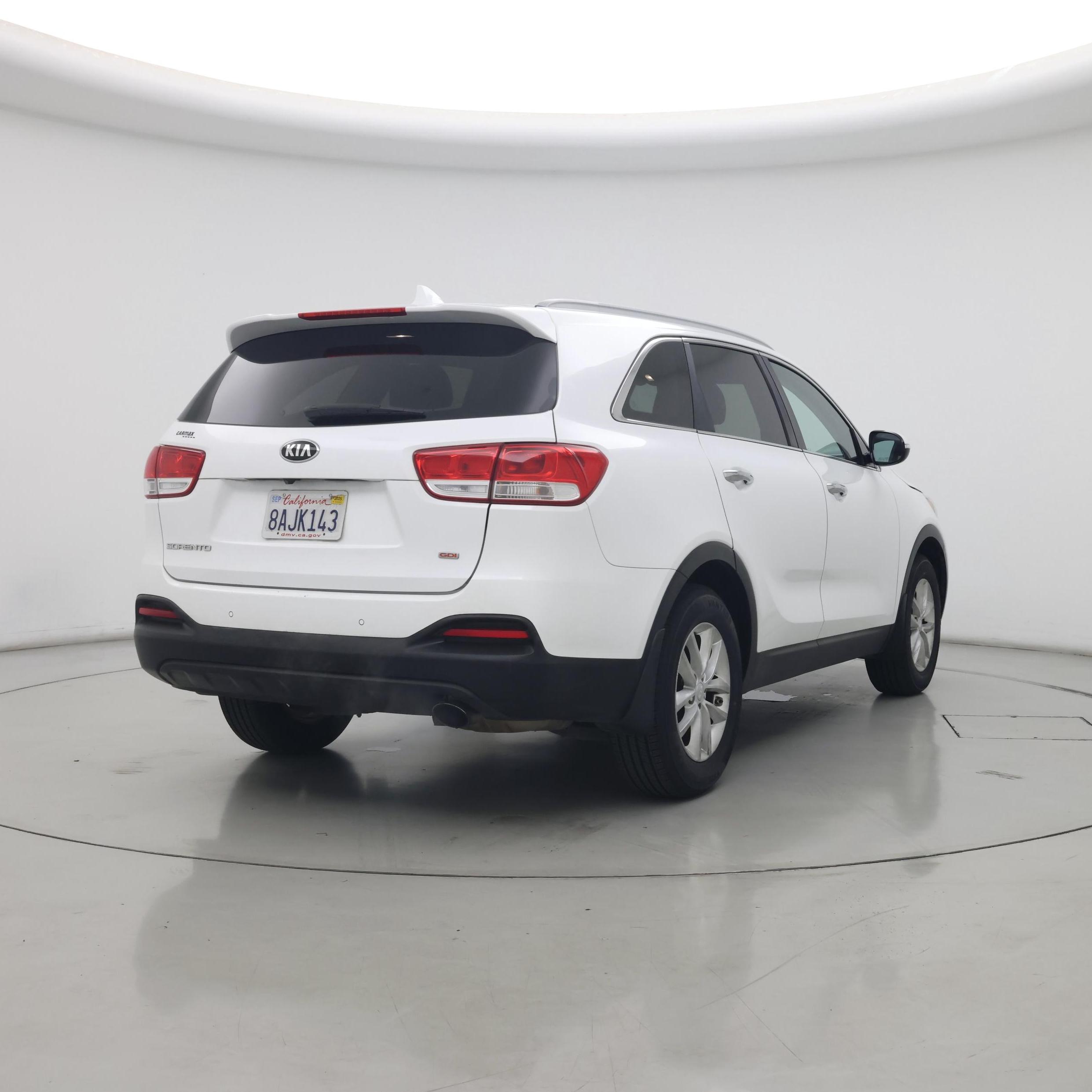 Thumbnail: 2018 Kia Sorento - 8