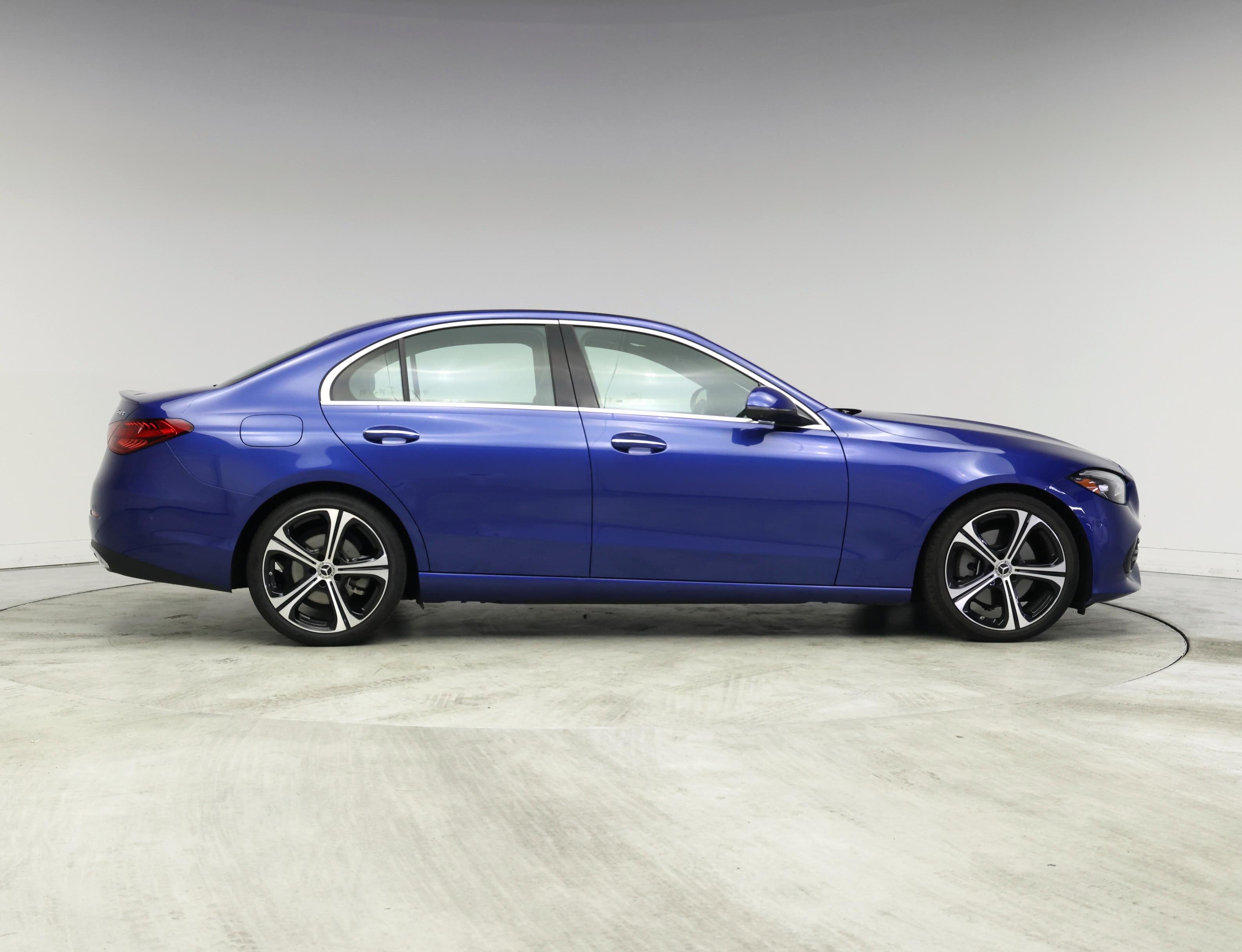 Thumbnail: 2024 Mercedes-Benz C-Class - 7