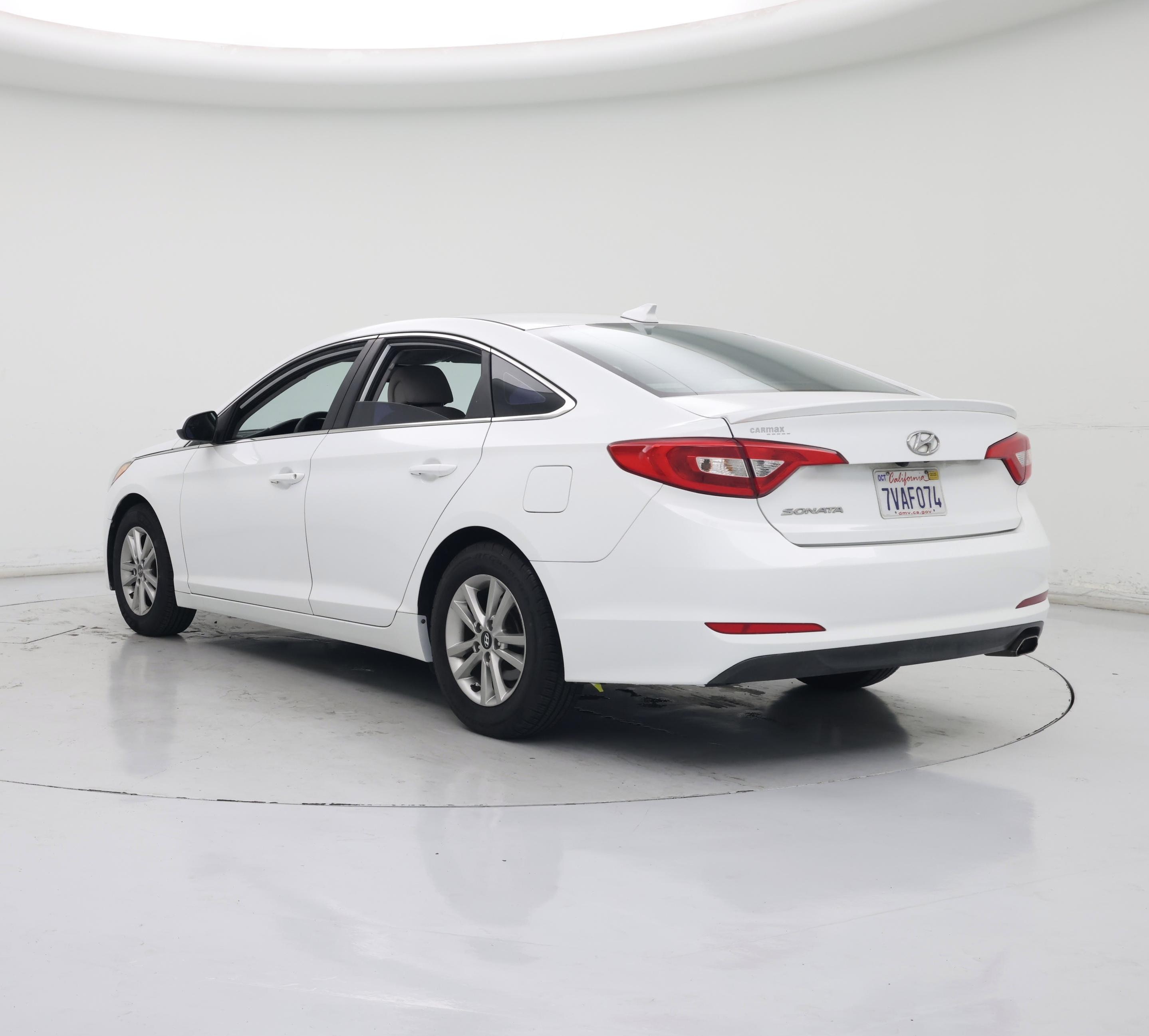 Thumbnail: 2017 Hyundai Sonata - 2