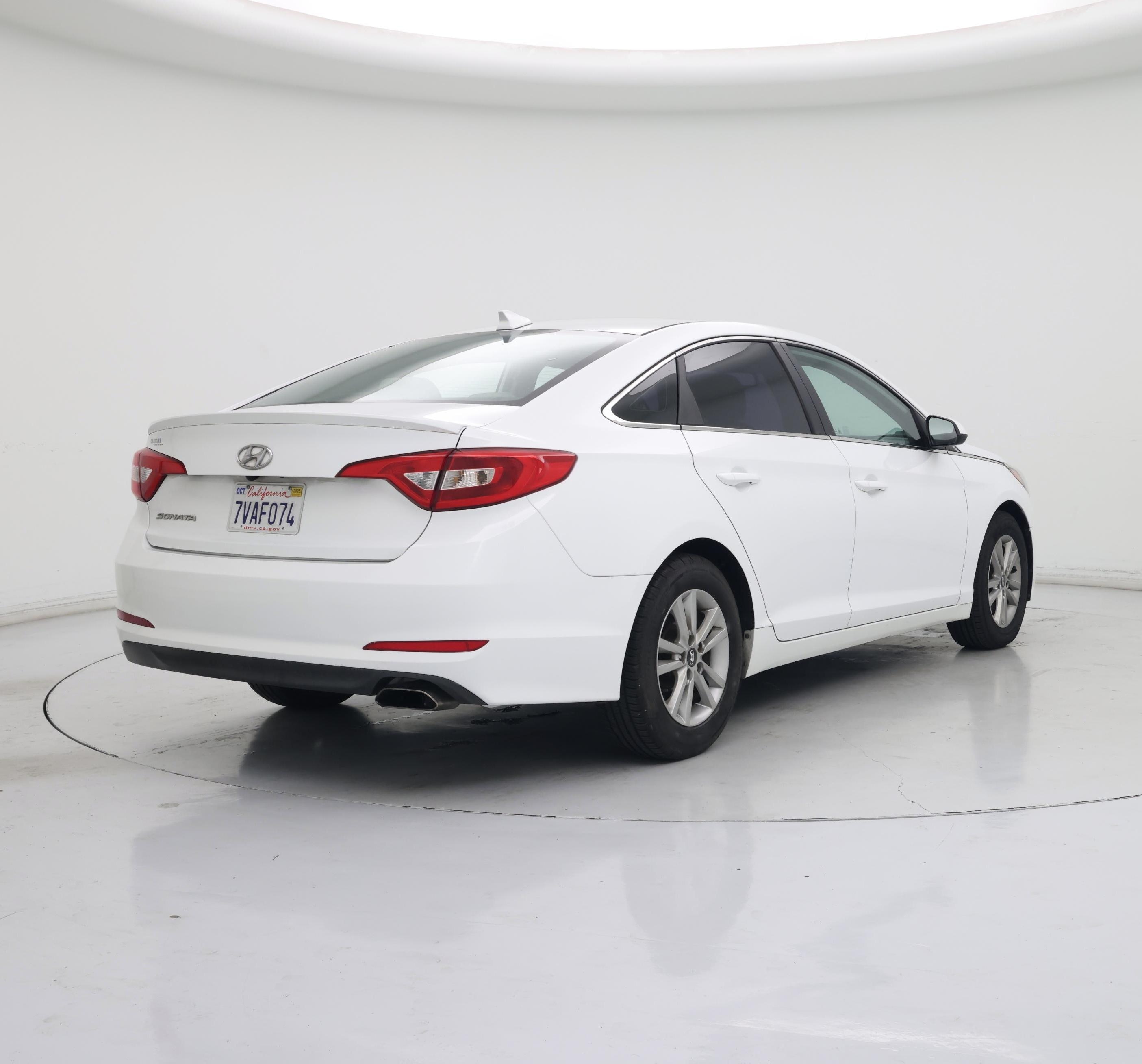 Thumbnail: 2017 Hyundai Sonata - 8