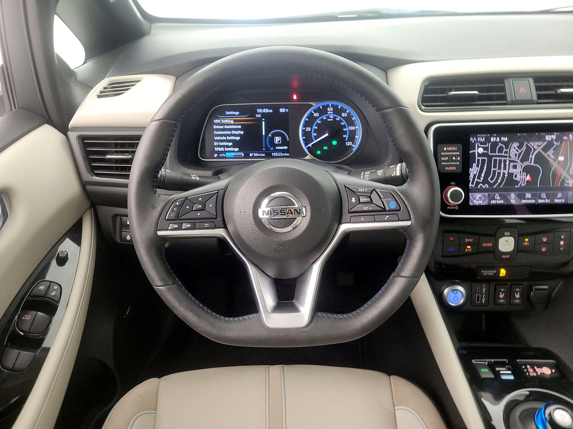 Thumbnail: 2022 Nissan Leaf - 10