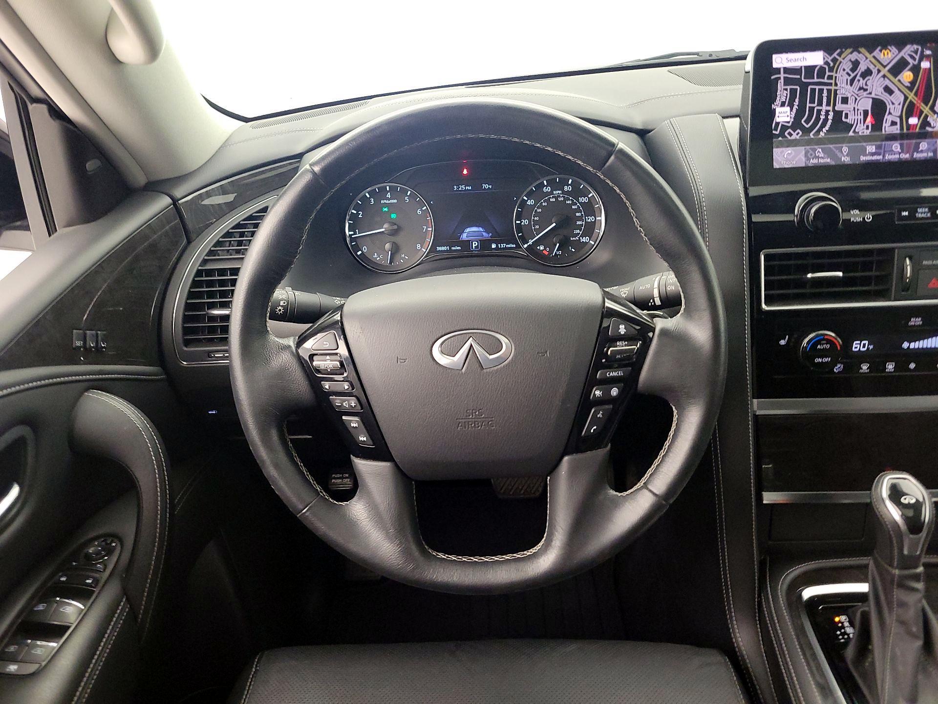 Thumbnail: 2022 INFINITI QX80 - 10