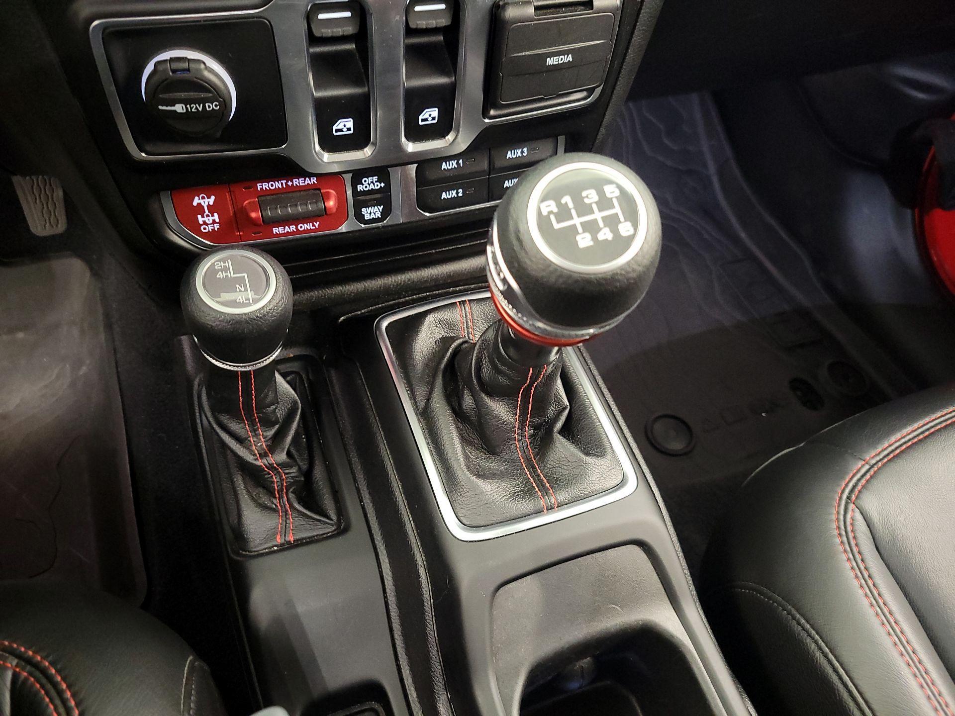 Thumbnail: 2021 Jeep Wrangler - 17