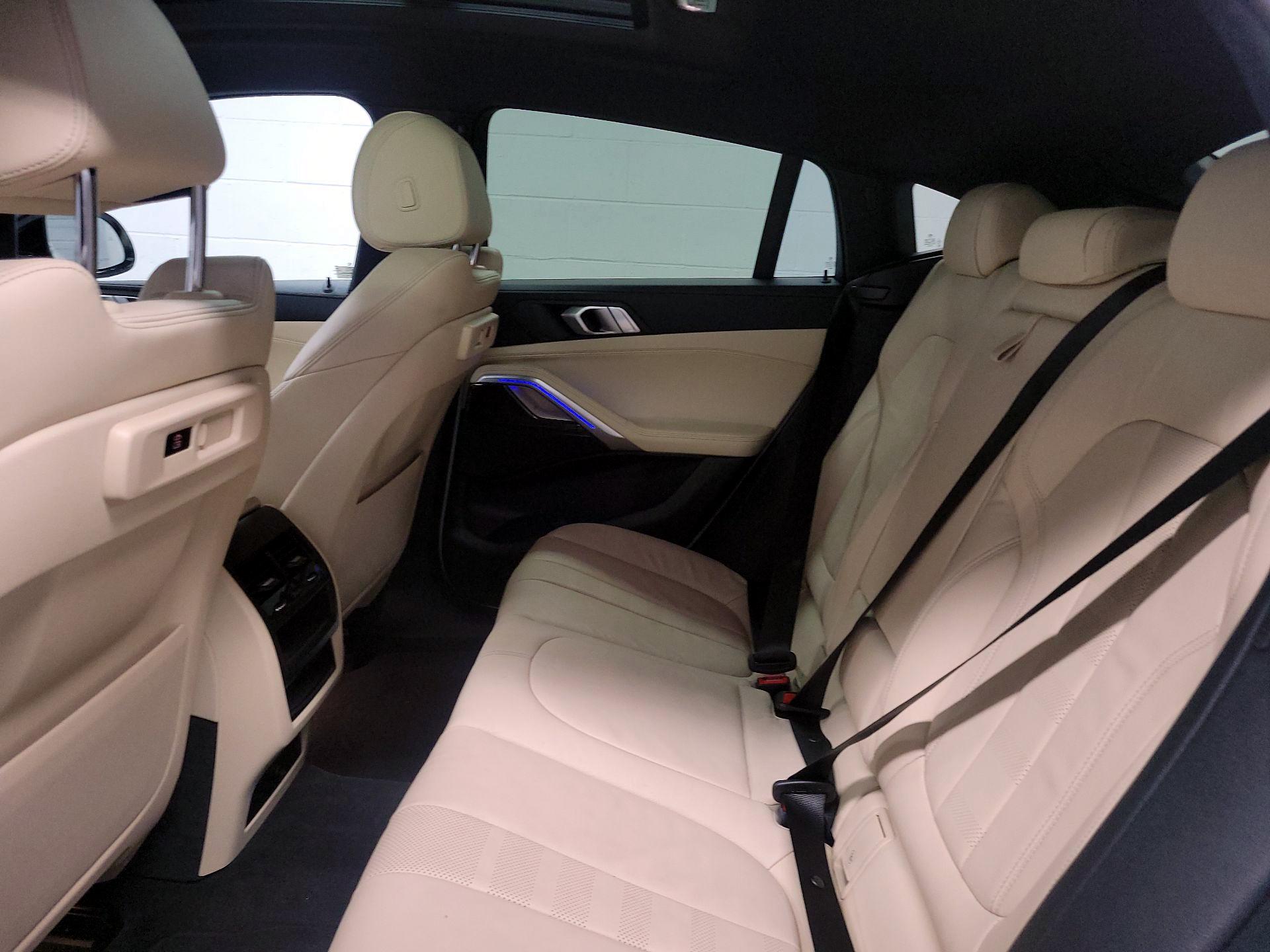 Thumbnail: 2021 BMW X6 - 20