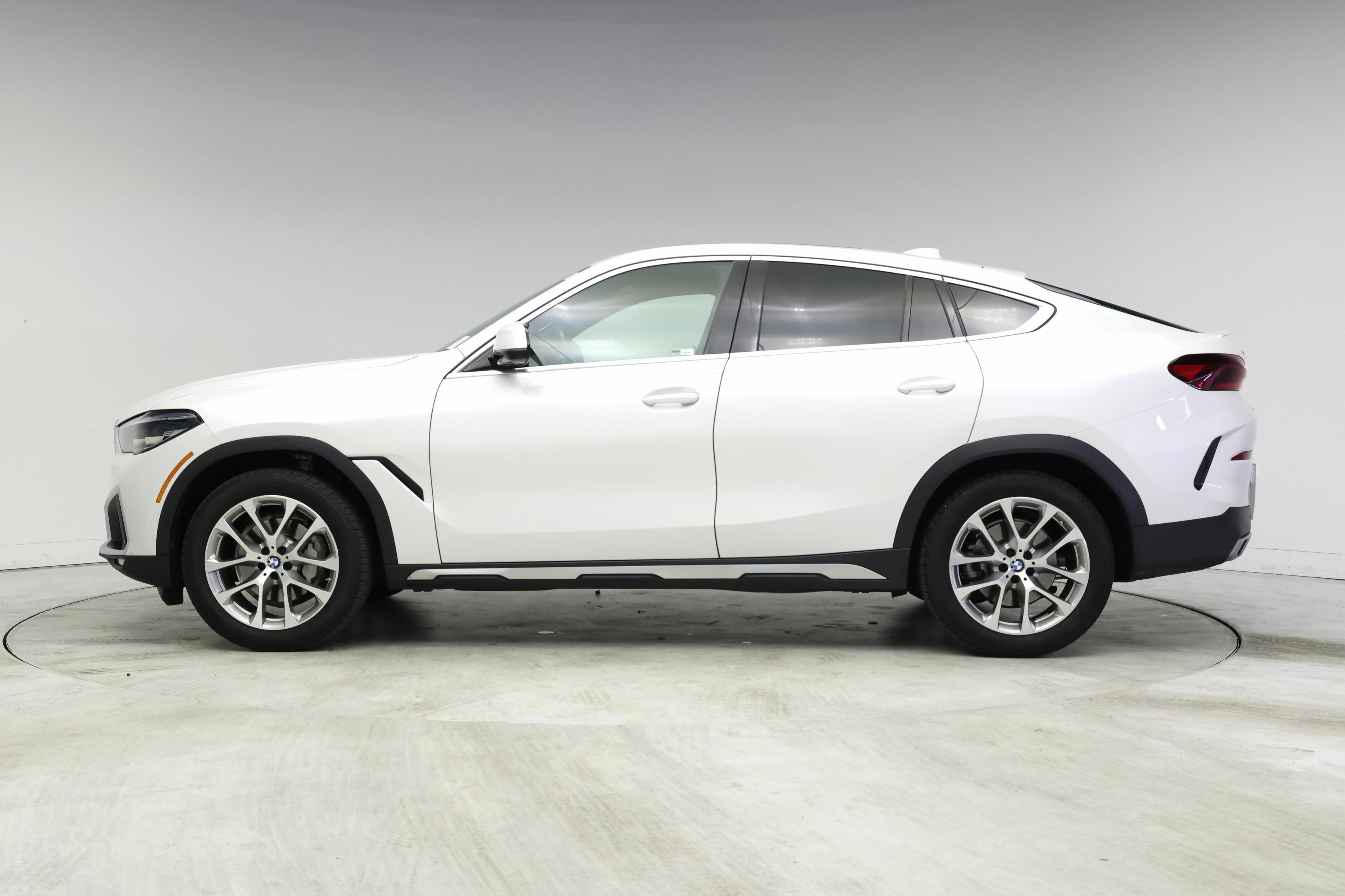 Thumbnail: 2021 BMW X6 - 3
