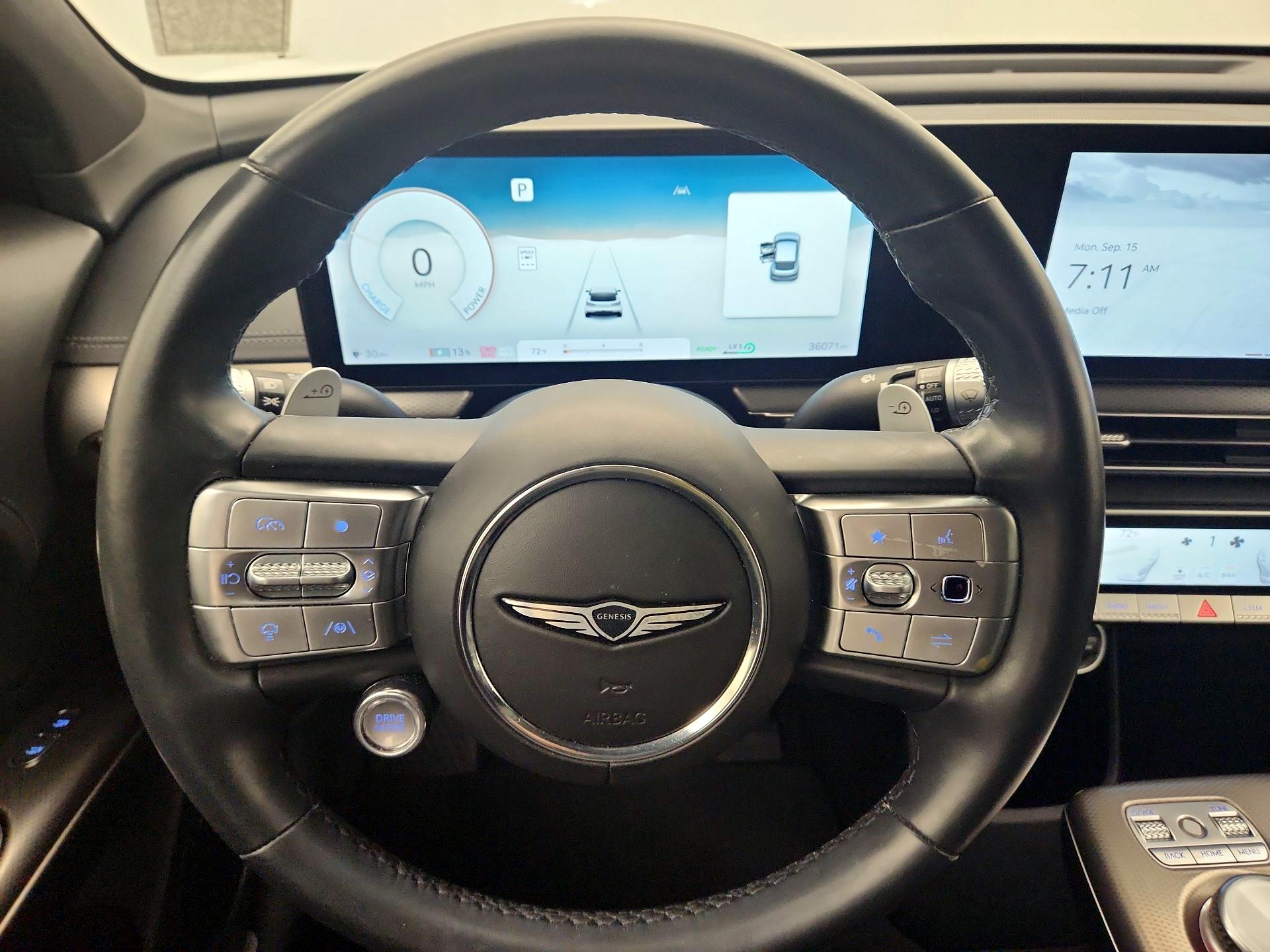 Thumbnail: 2023 Genesis GV60 - 10