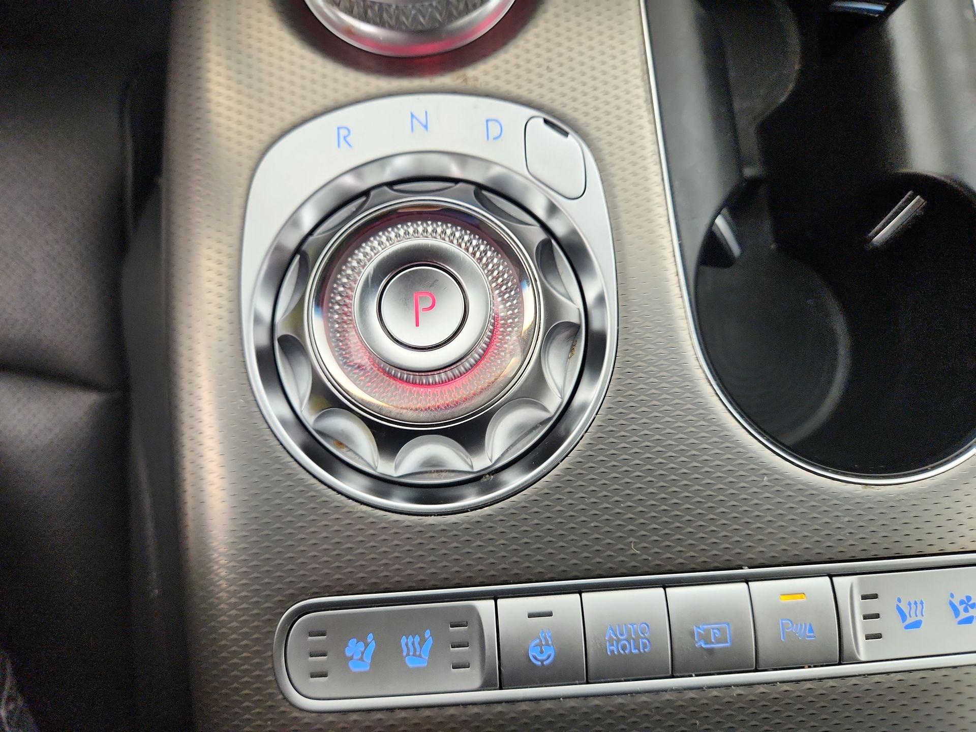 Thumbnail: 2023 Genesis GV60 - 18