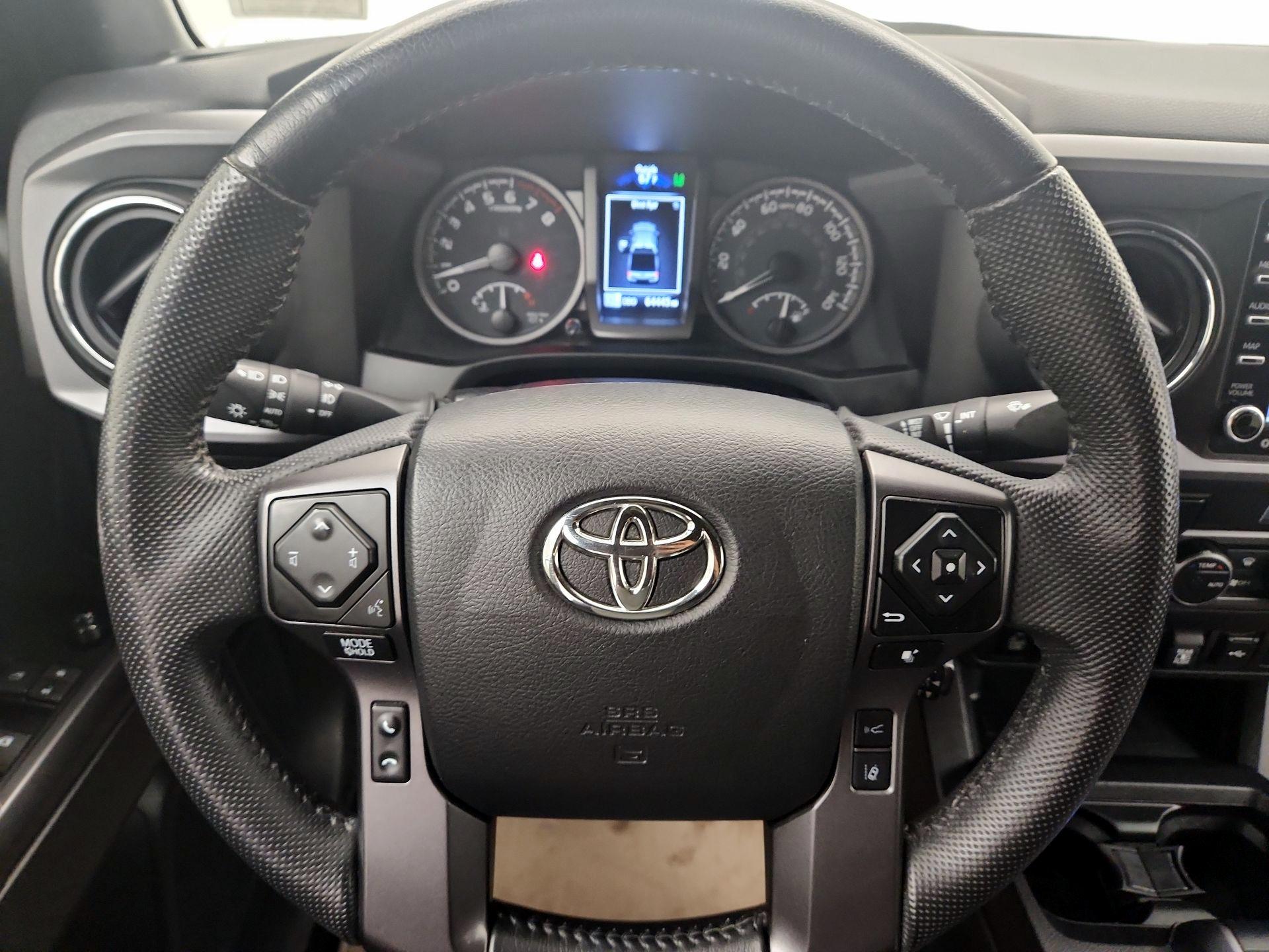Thumbnail: 2022 Toyota Tacoma - 10
