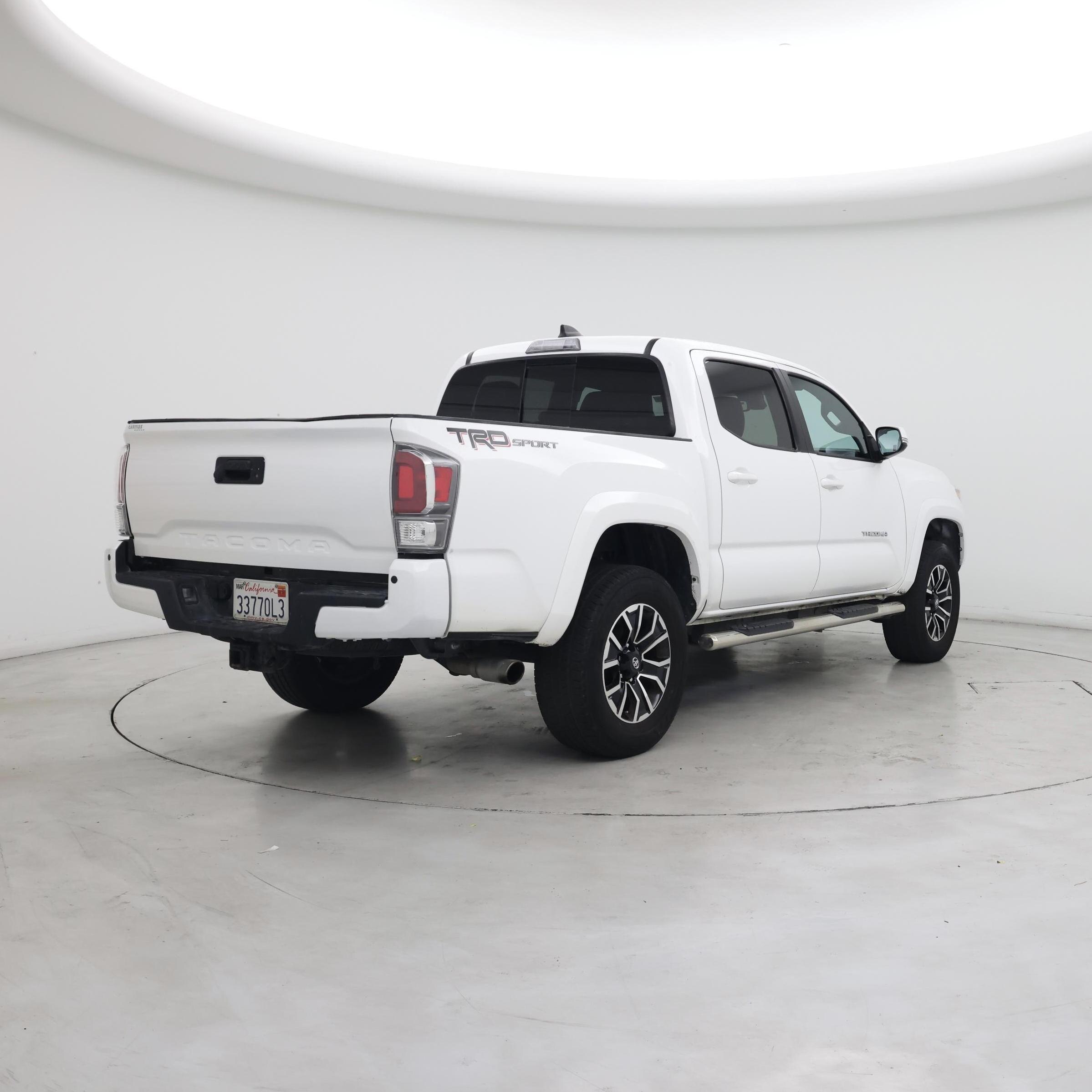 Thumbnail: 2022 Toyota Tacoma - 8