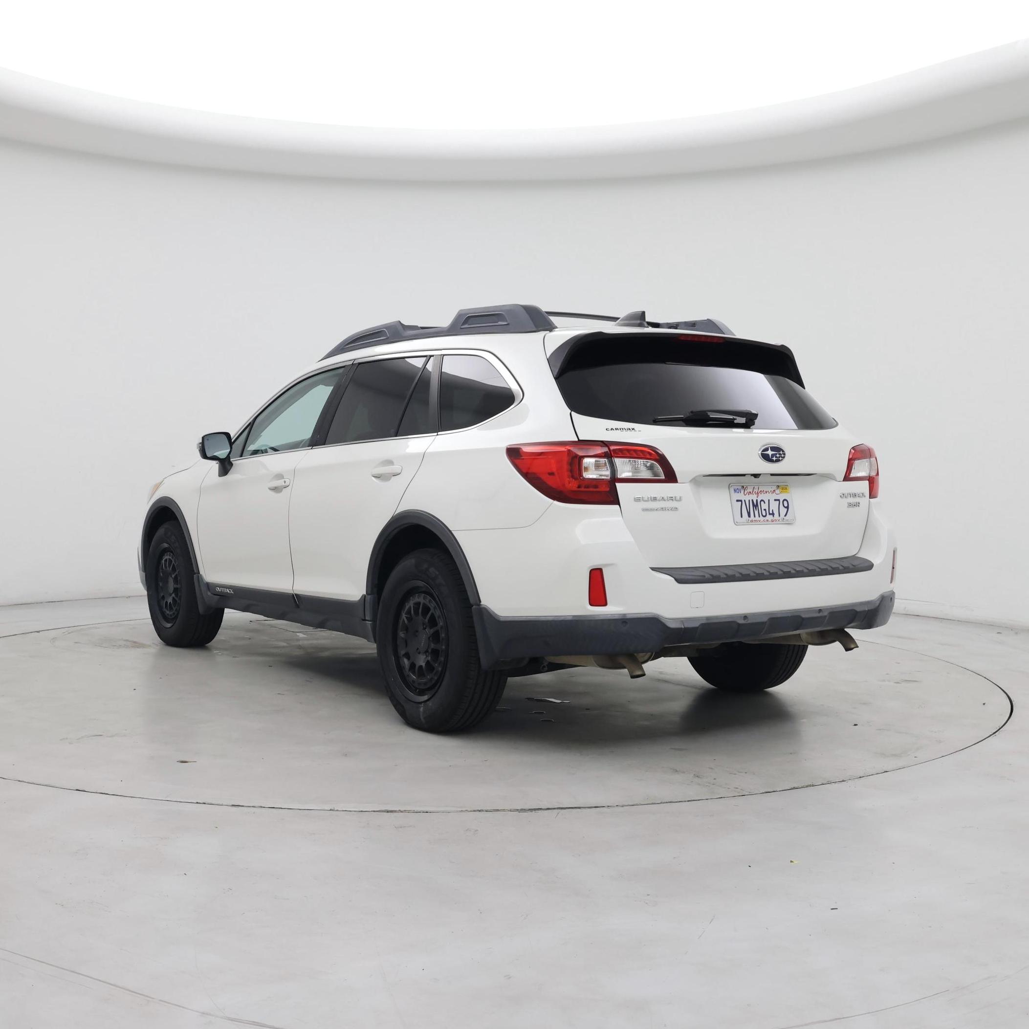 Thumbnail: 2017 Subaru Outback - 2