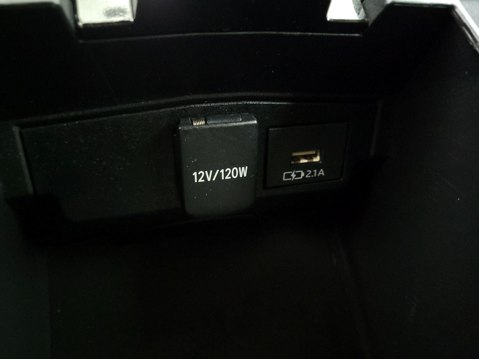 Thumbnail: 2021 Toyota Corolla - 18
