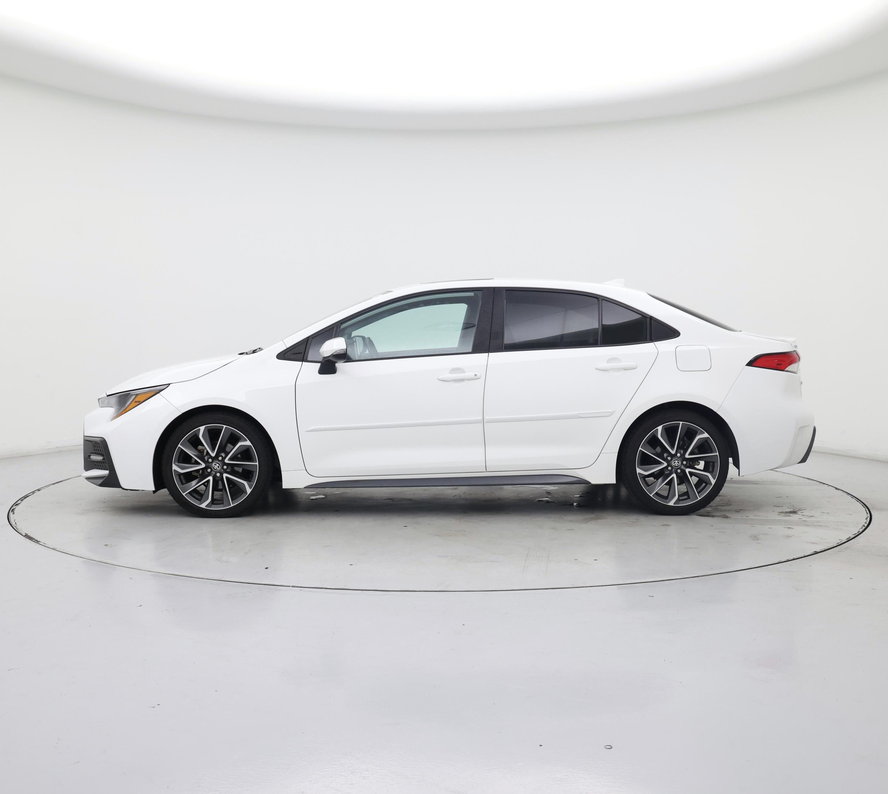 Thumbnail: 2021 Toyota Corolla - 3