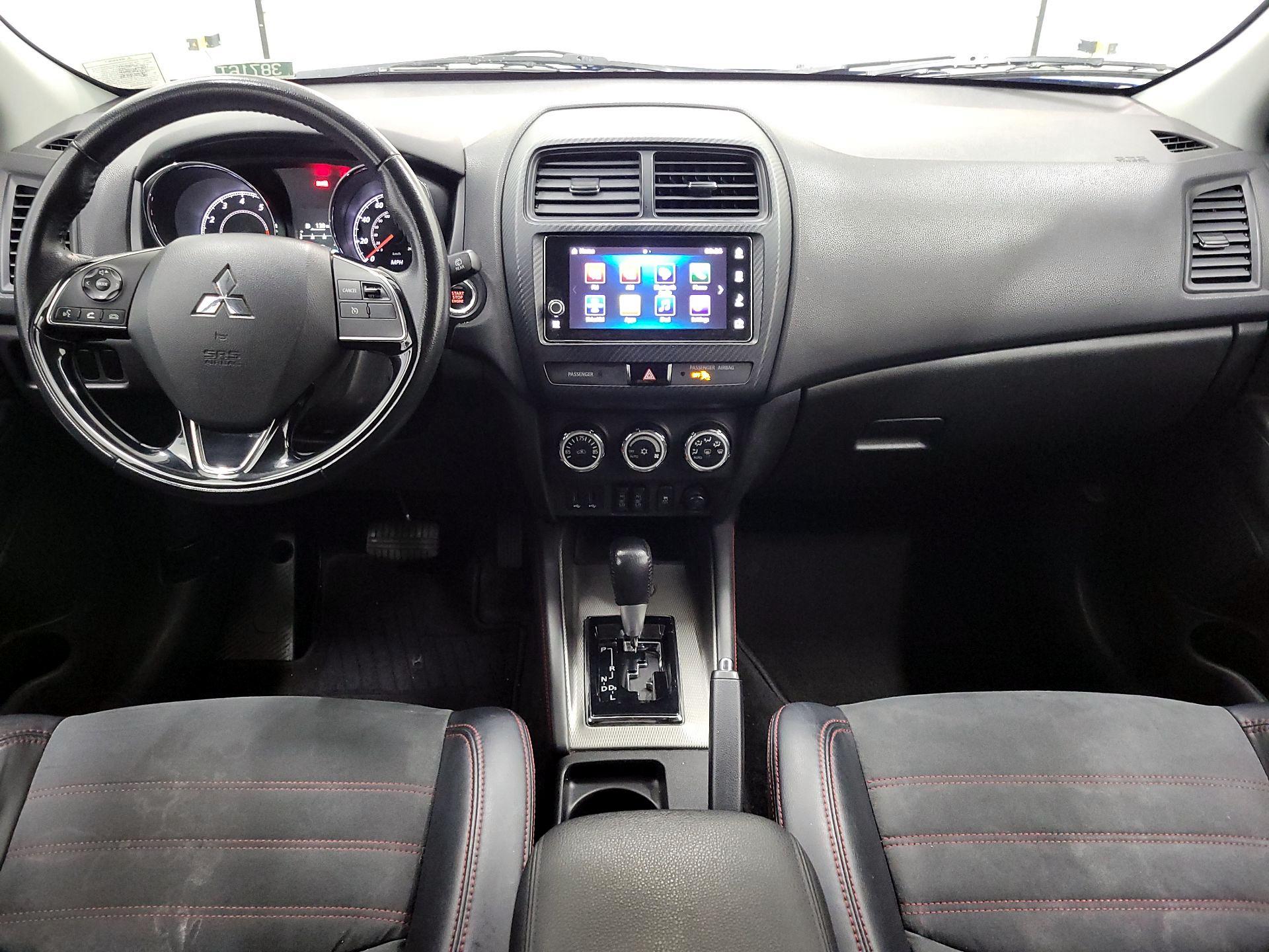 Thumbnail: 2018 Mitsubishi Outlander Sport - 9