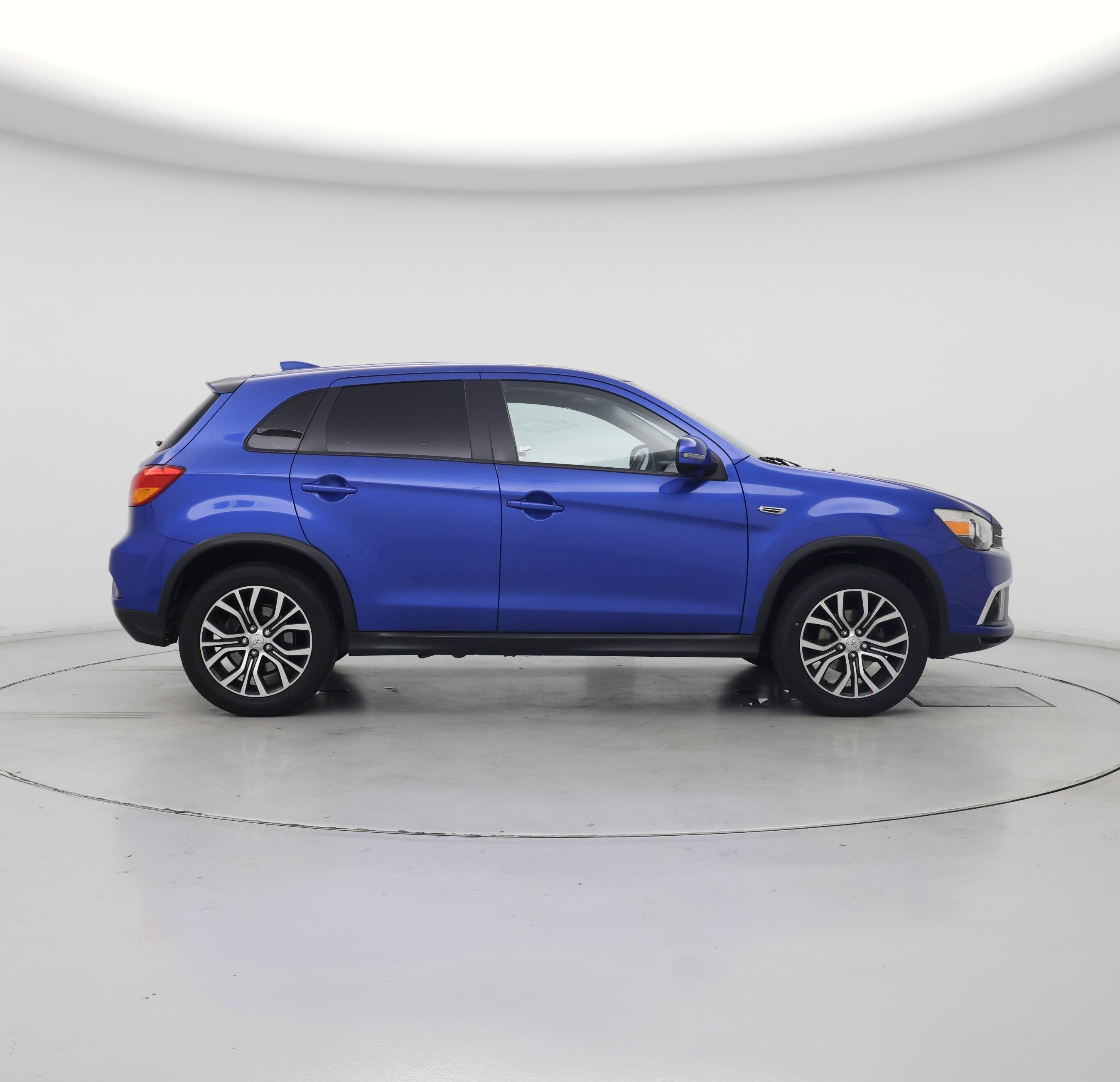 Thumbnail: 2018 Mitsubishi Outlander Sport - 7