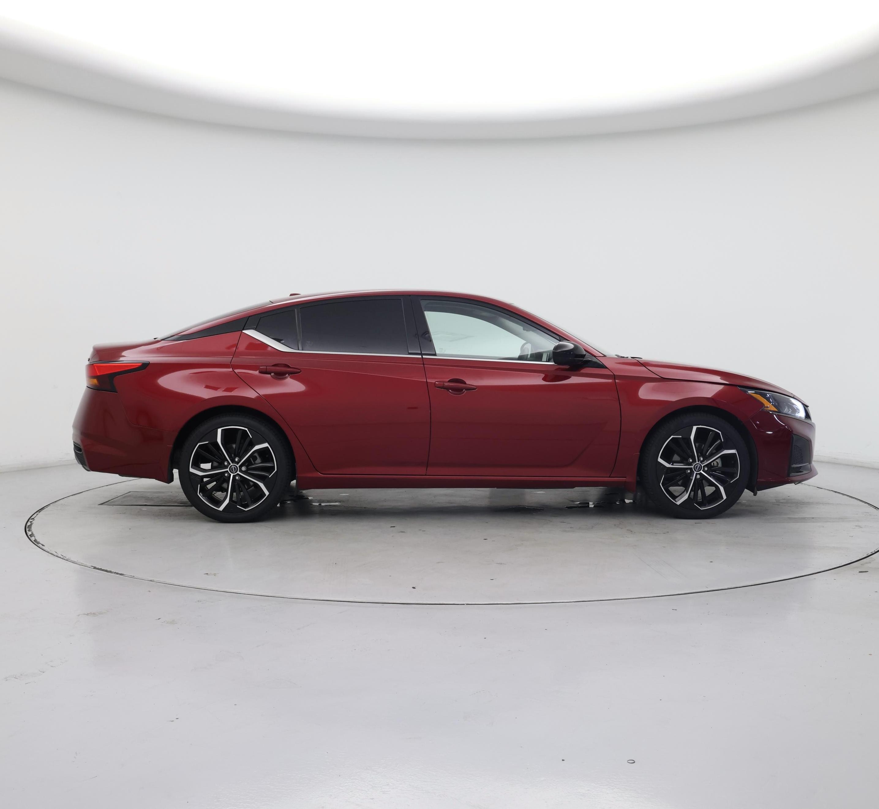 Thumbnail: 2023 Nissan Altima - 7