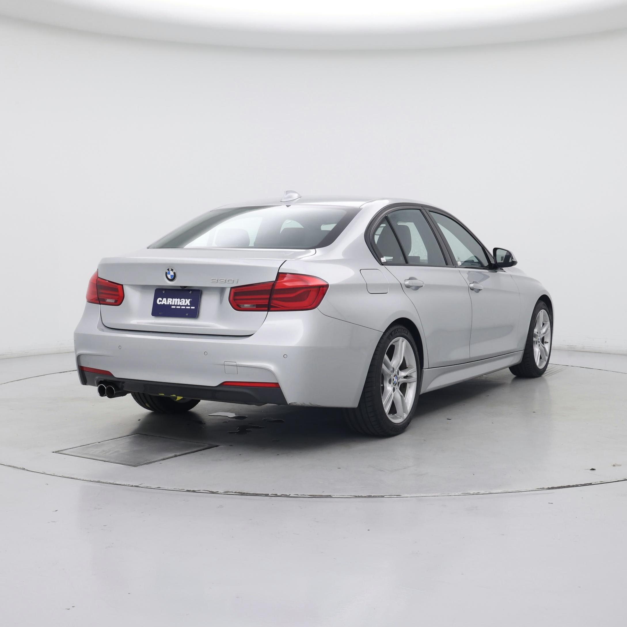 Thumbnail: 2017 BMW 3 Series - 8