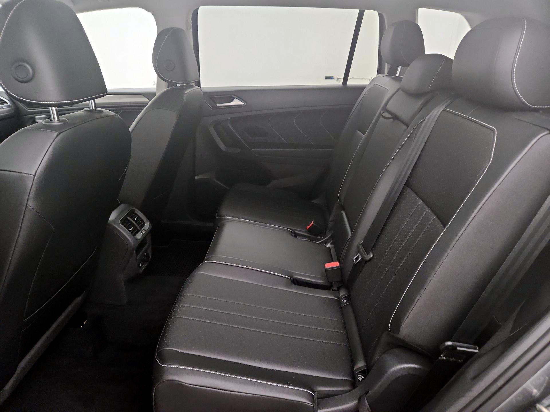Thumbnail: 2022 Volkswagen Tiguan - 20