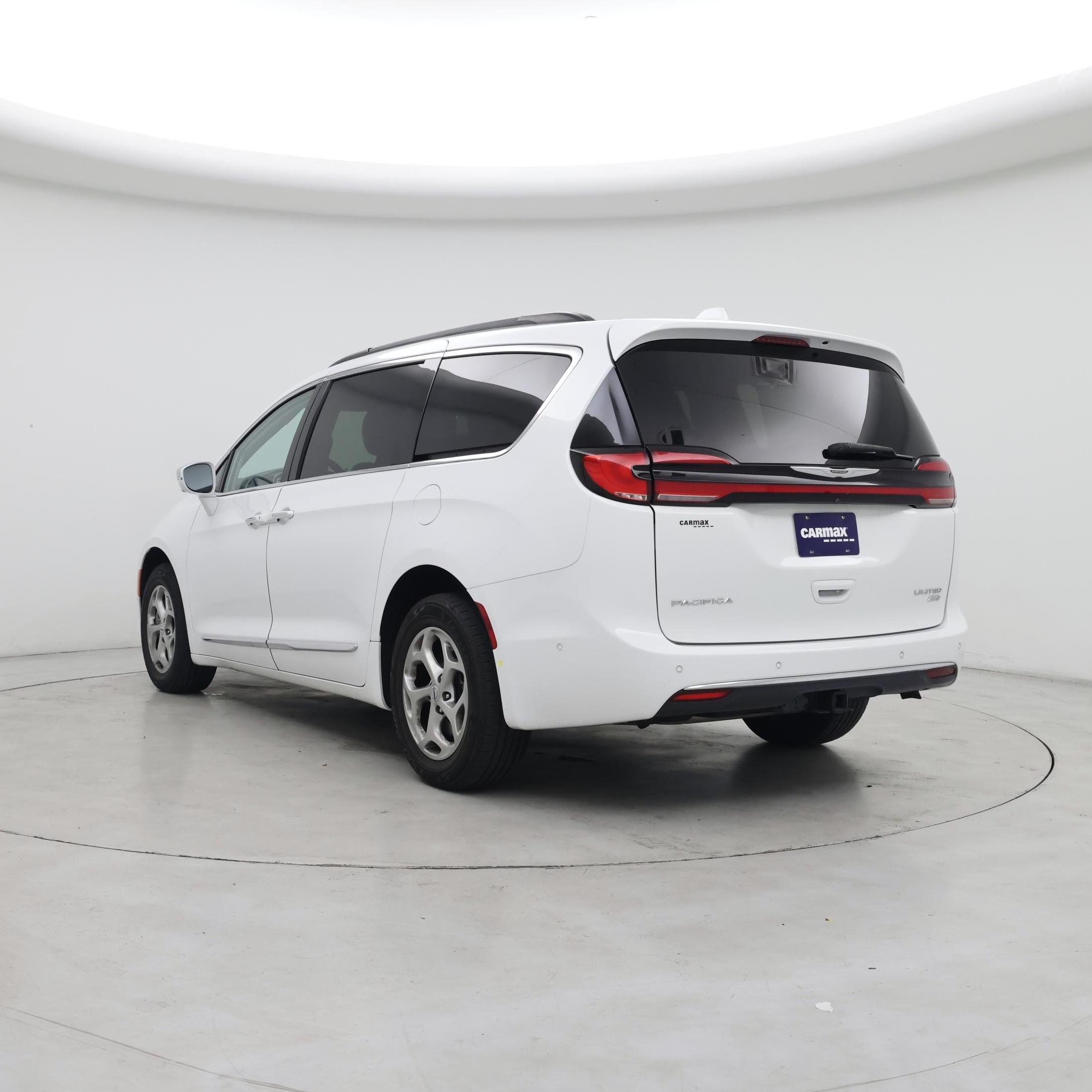 Thumbnail: 2022 Chrysler Pacifica - 2