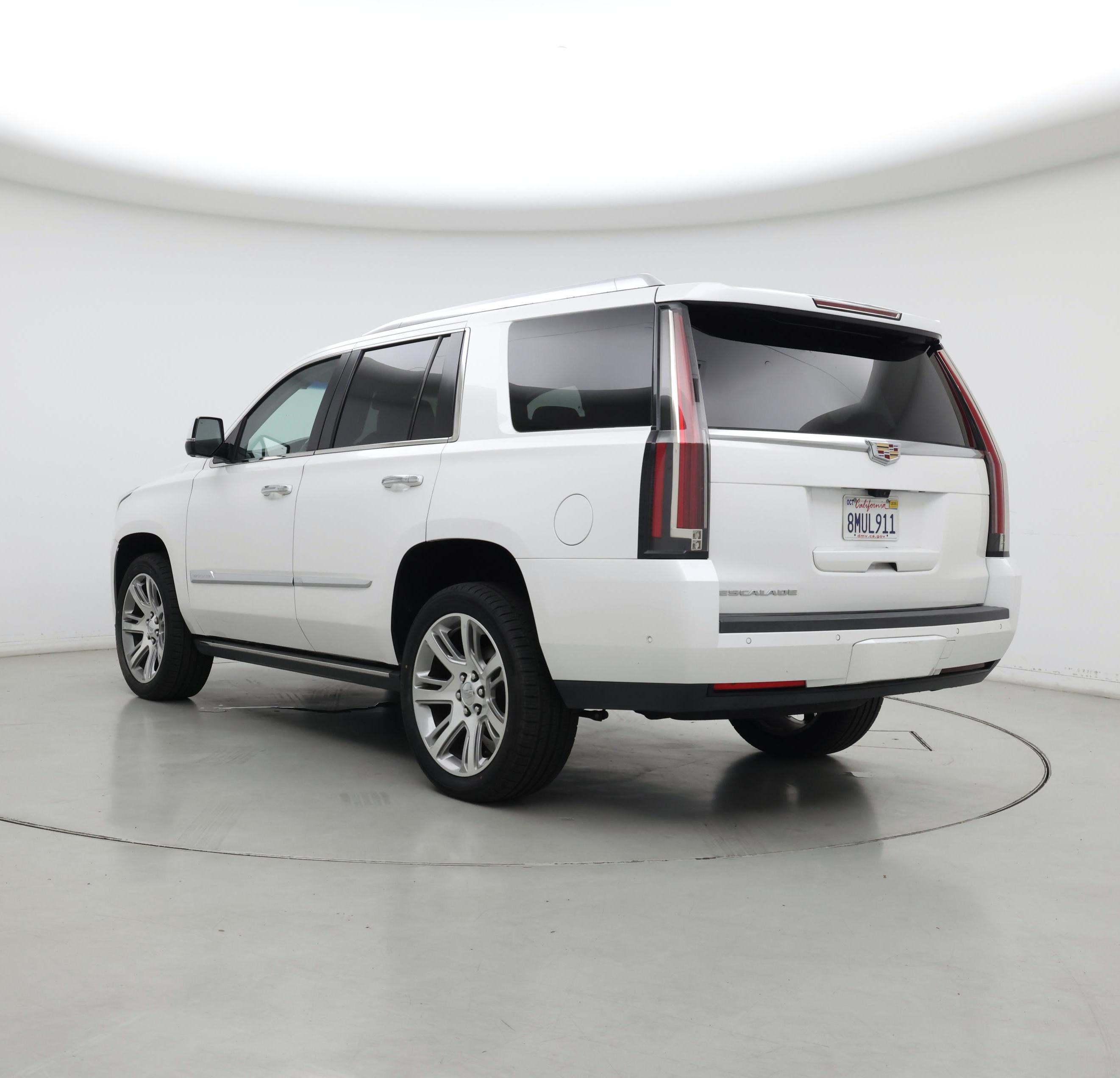 Thumbnail: 2019 Cadillac Escalade - 2