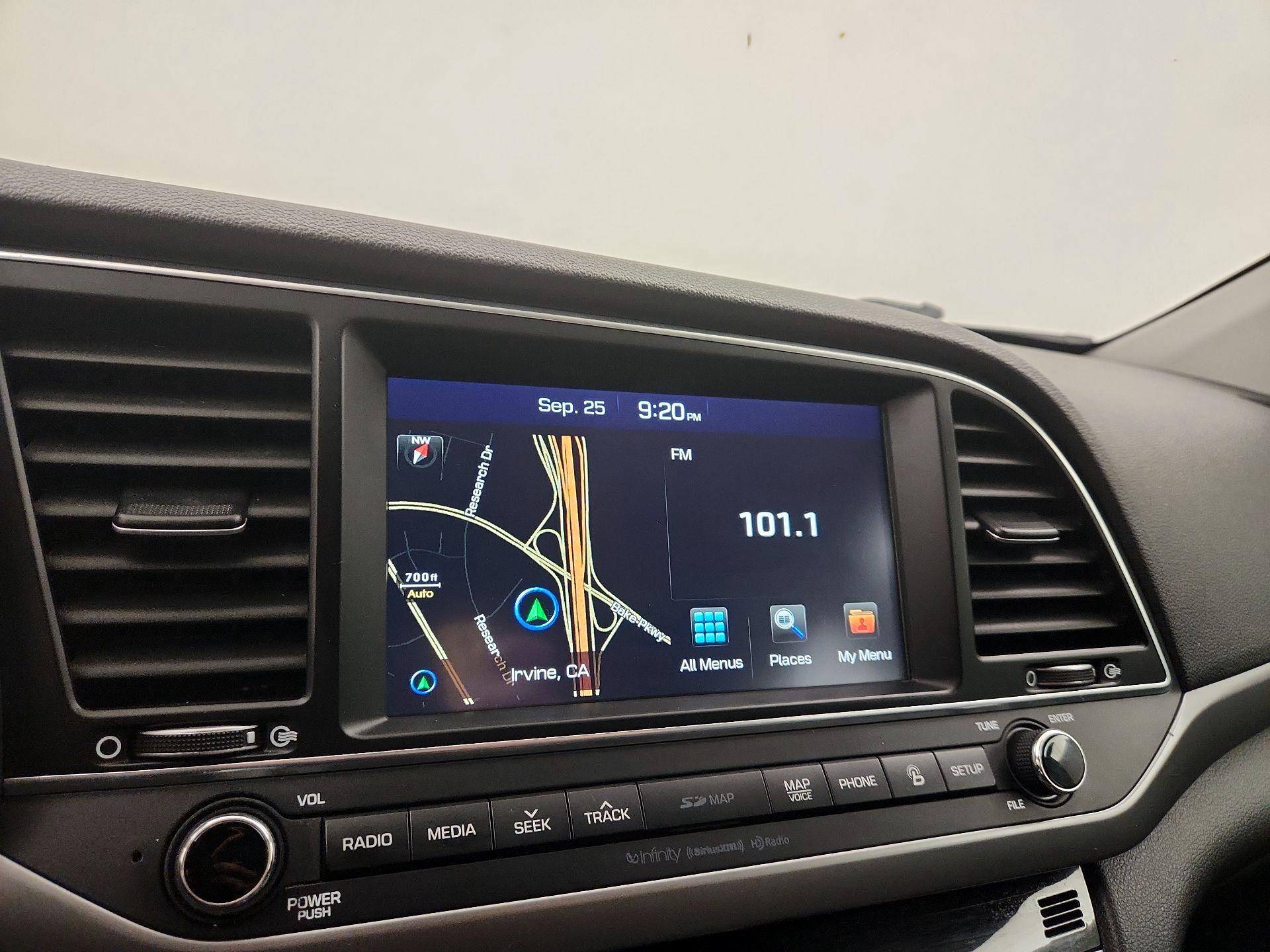 Thumbnail: 2017 Hyundai Elantra - 14