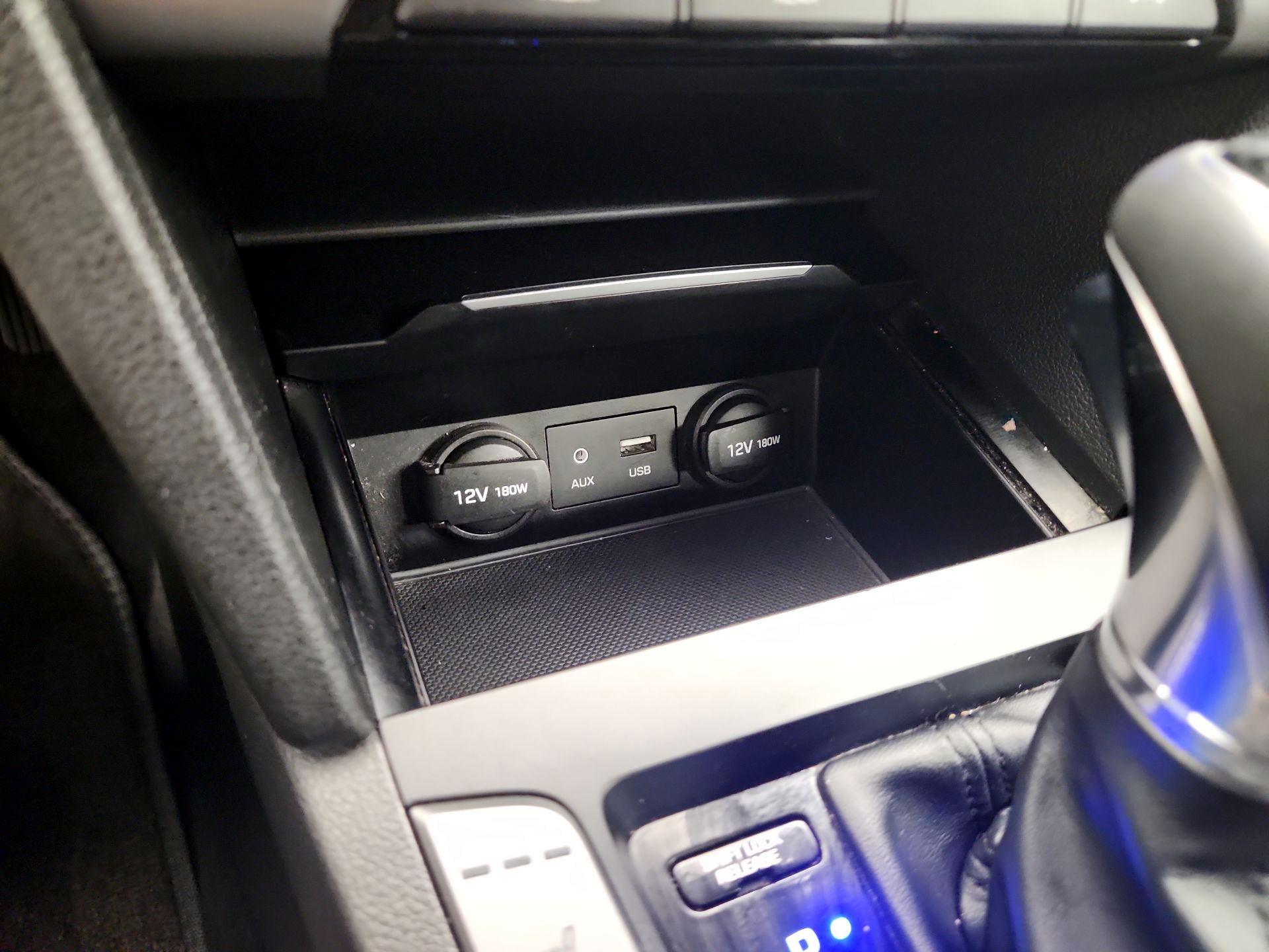 Thumbnail: 2017 Hyundai Elantra - 19