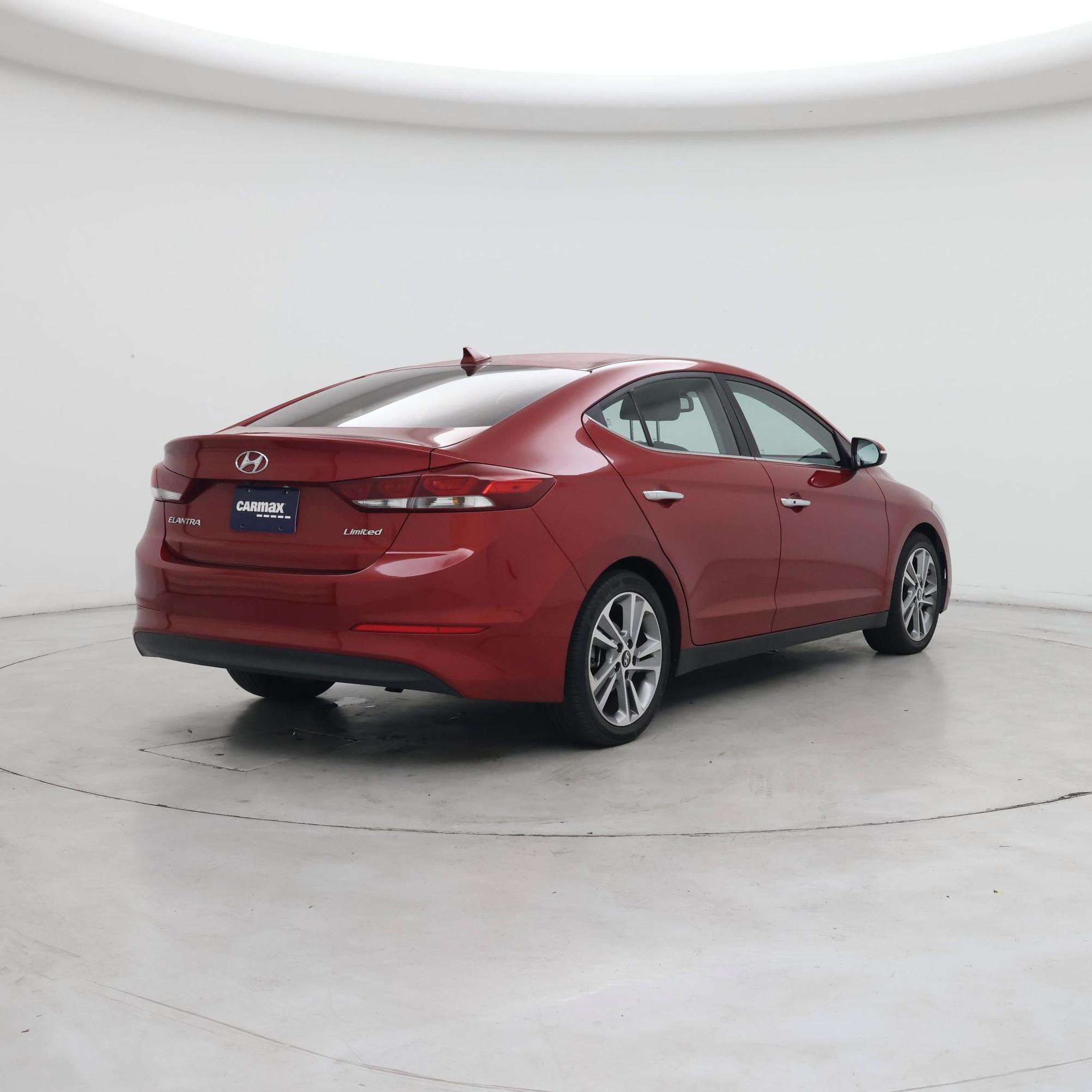 Thumbnail: 2017 Hyundai Elantra - 8