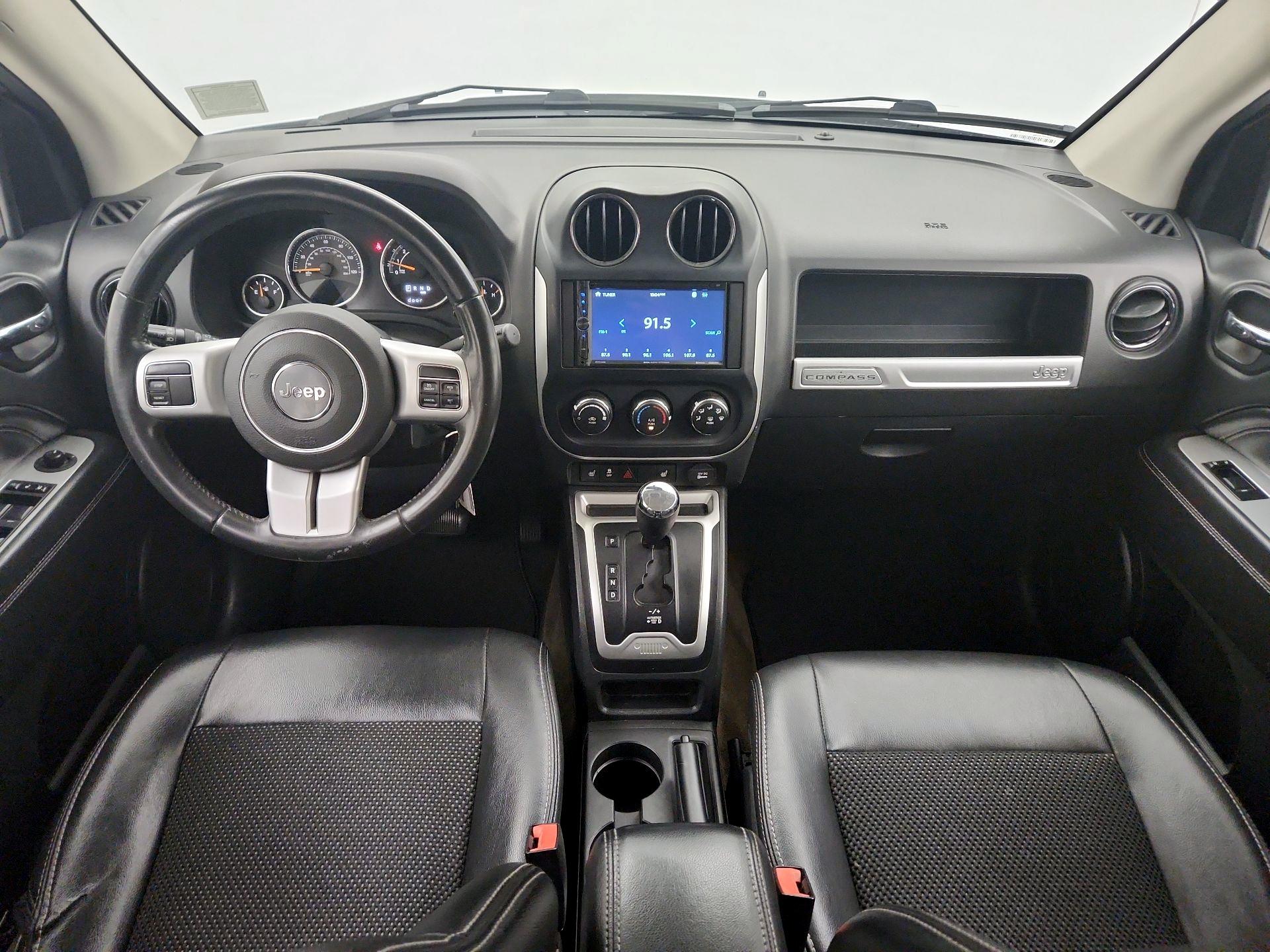 Thumbnail: 2016 Jeep Compass - 9