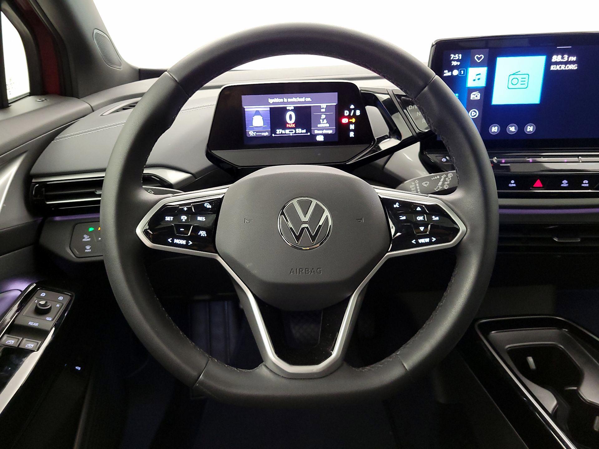 Thumbnail: 2023 Volkswagen ID.4 - 10
