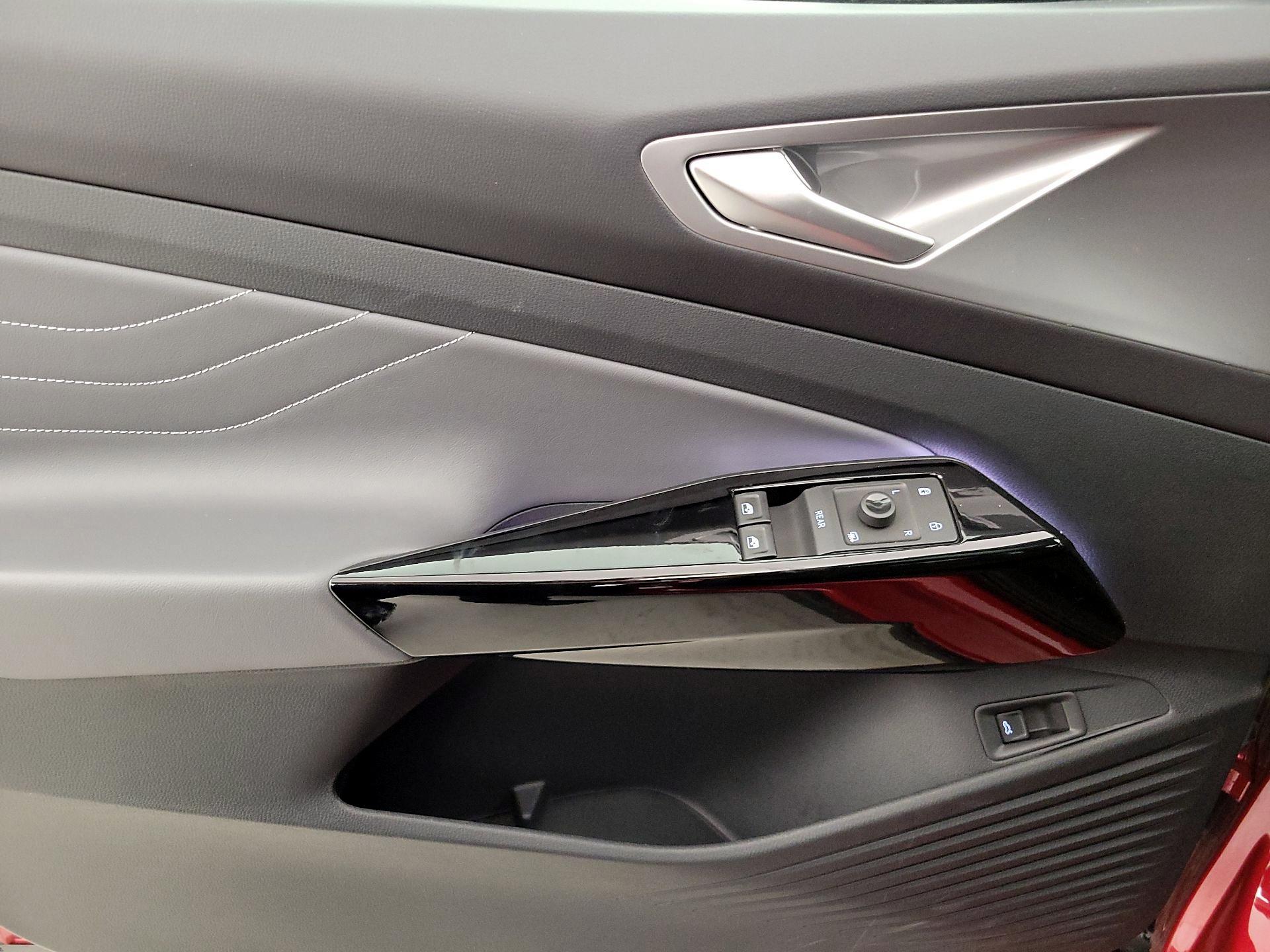 Thumbnail: 2023 Volkswagen ID.4 - 12