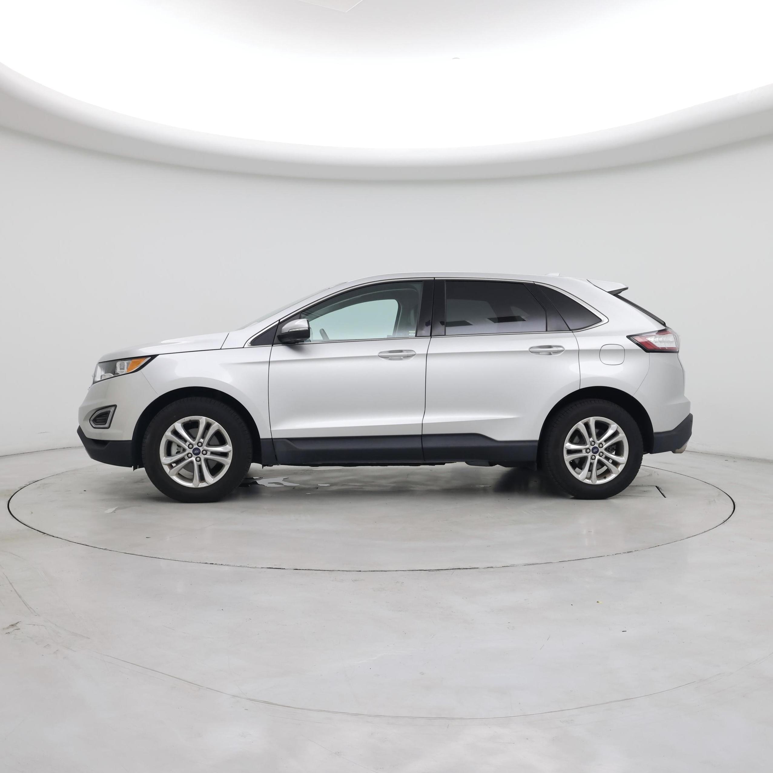 Thumbnail: 2018 Ford Edge - 3