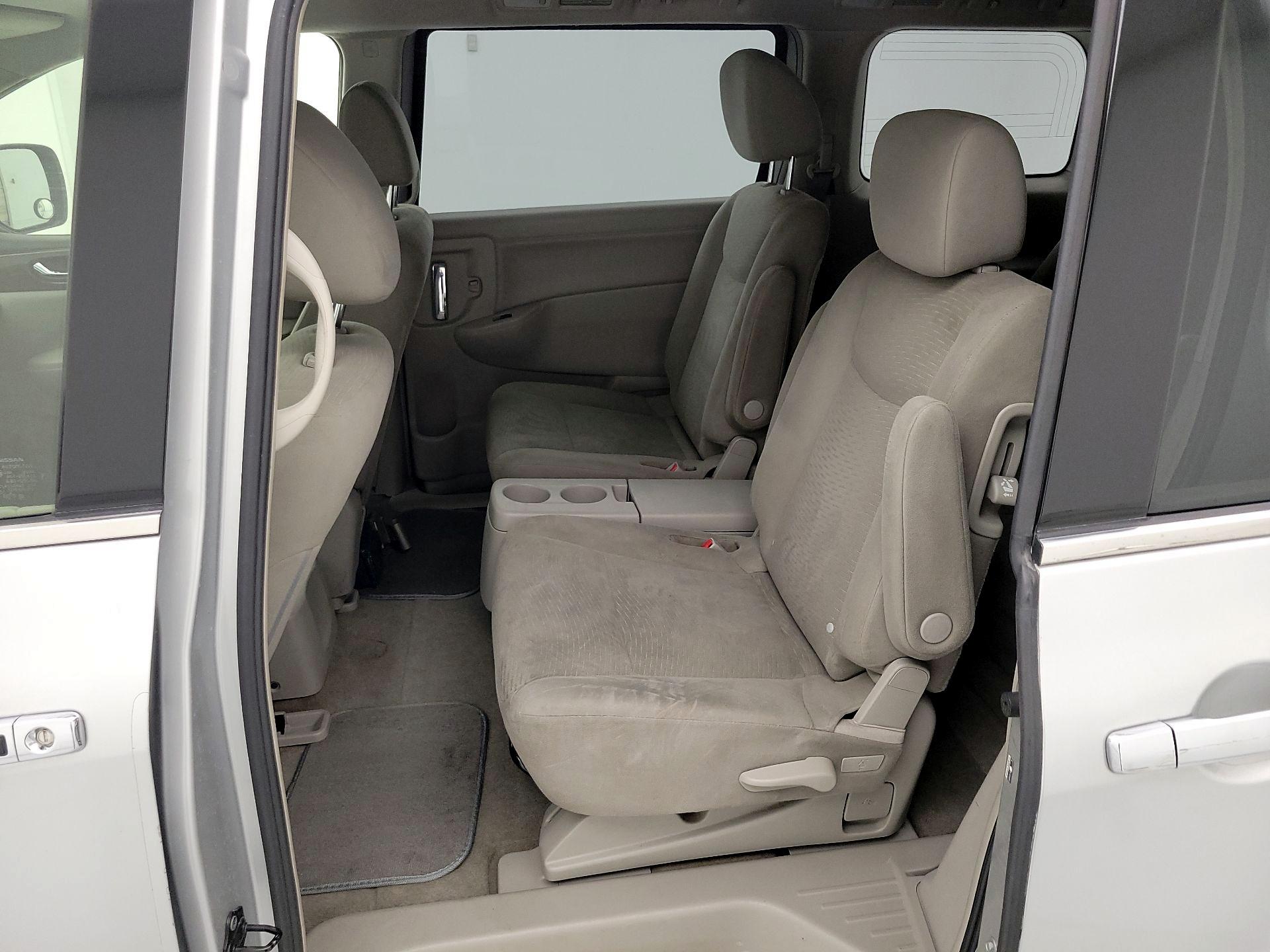 Thumbnail: 2015 Nissan Quest - 17