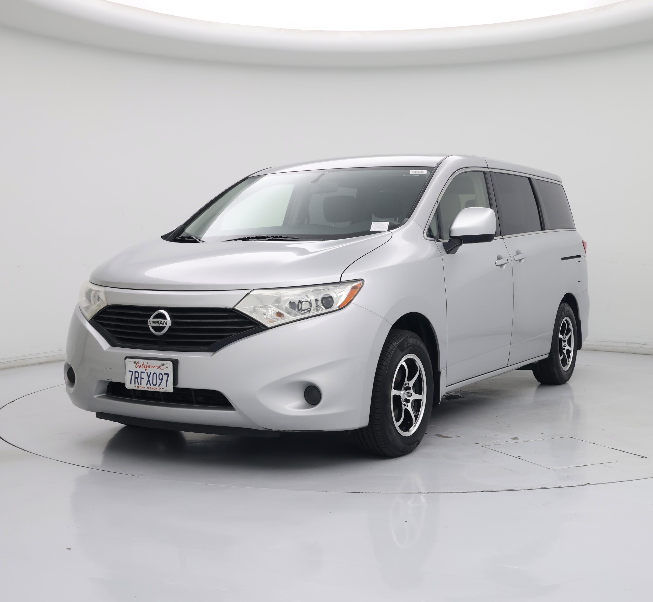 Thumbnail: 2015 Nissan Quest - 4
