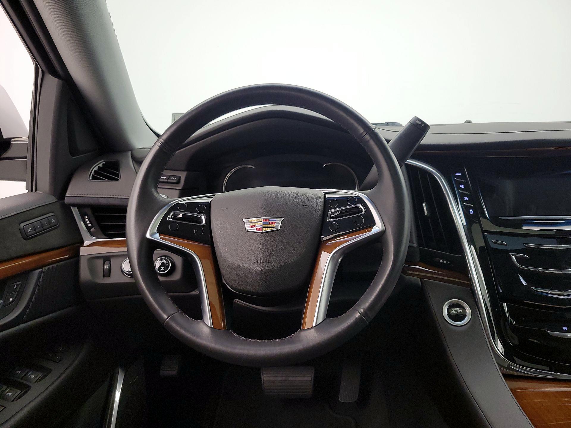 Thumbnail: 2018 Cadillac Escalade - 10