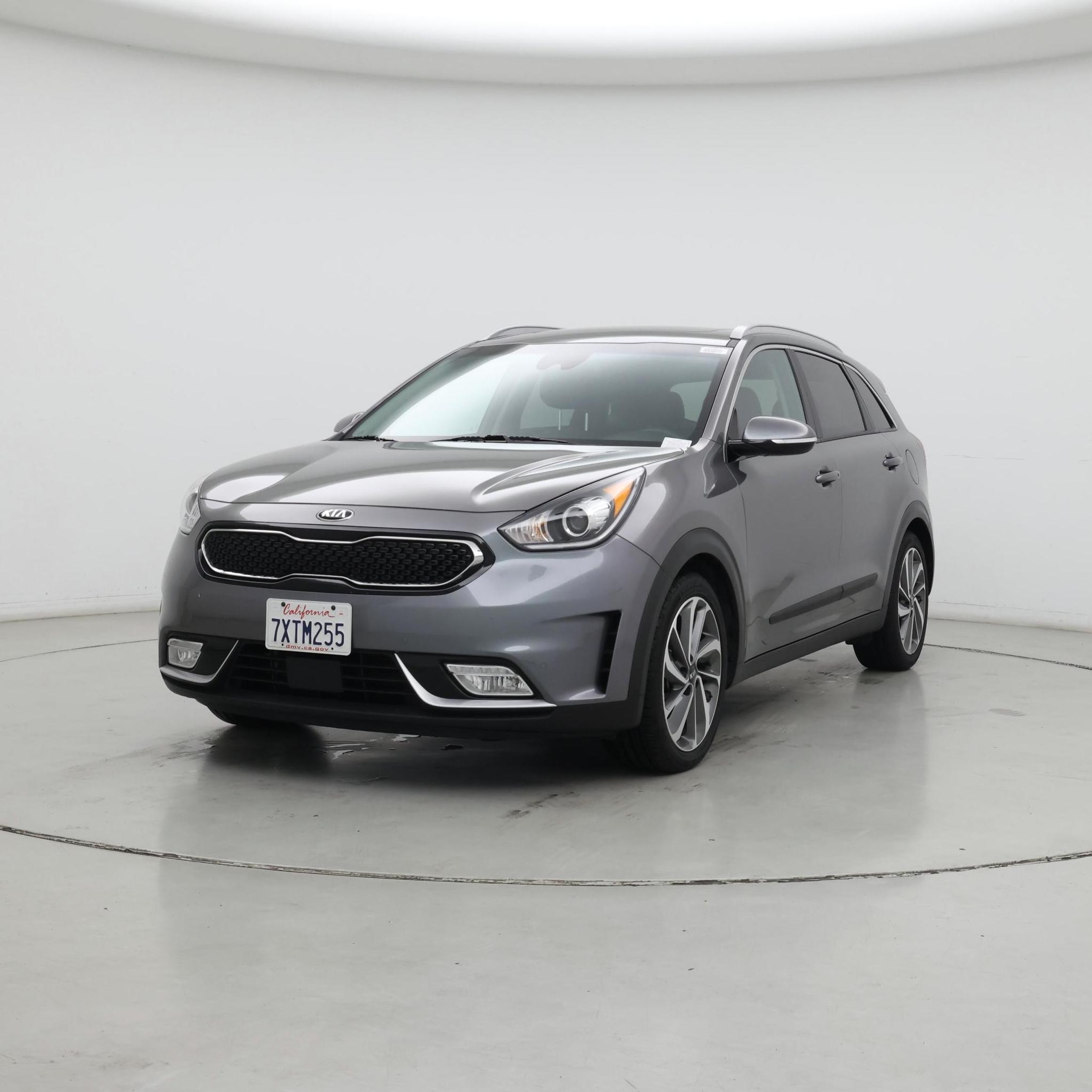 Thumbnail: 2017 Kia Niro - 4