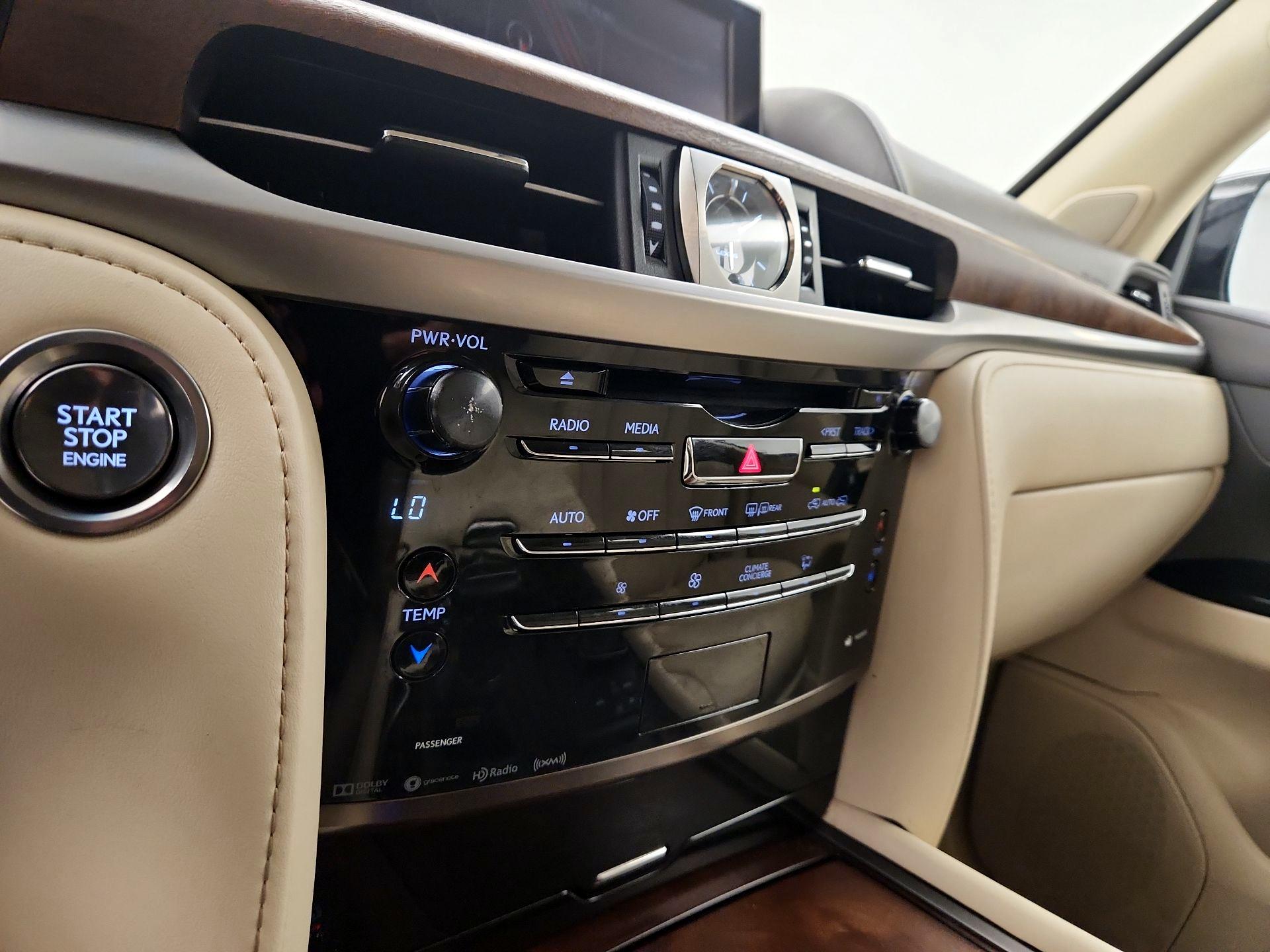 Thumbnail: 2019 Lexus LX - 17